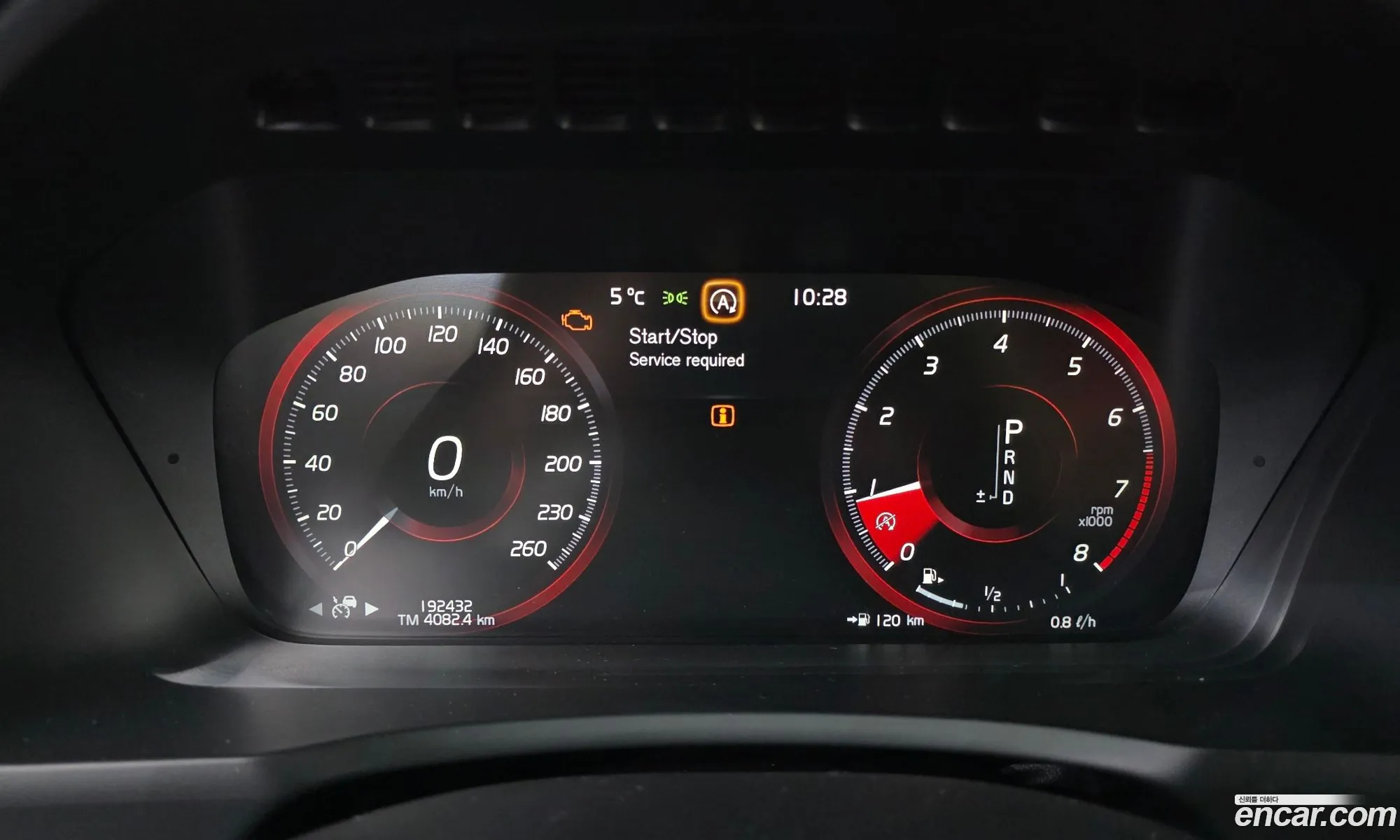 Volvo XC90 2016 — 18