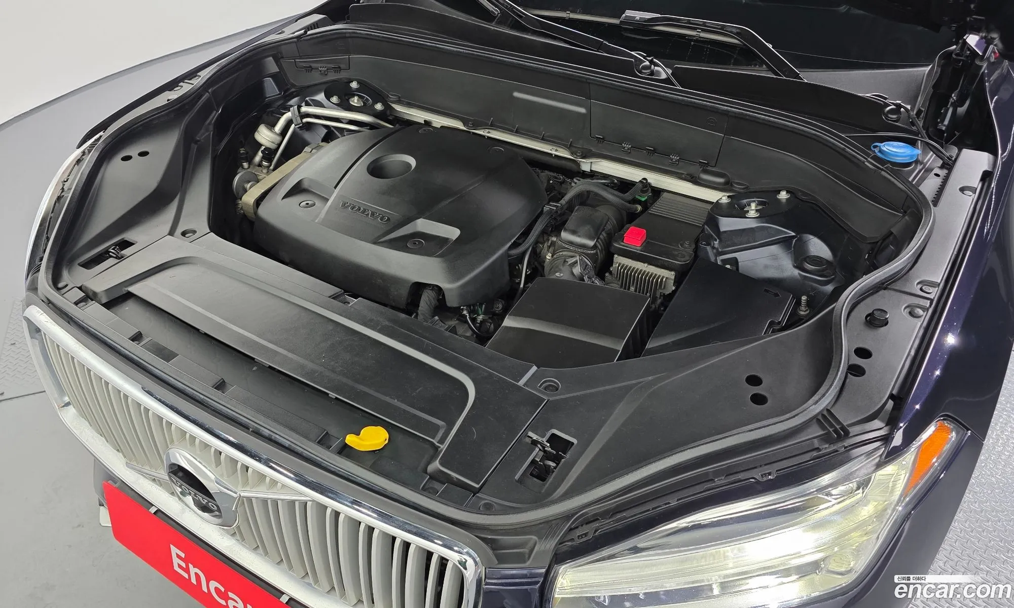 Volvo XC90 2016 — 17