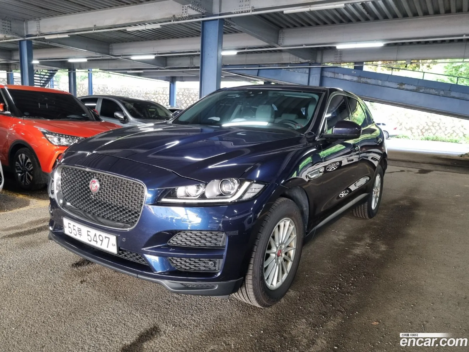 Jaguar F-Pace 2018 — 18