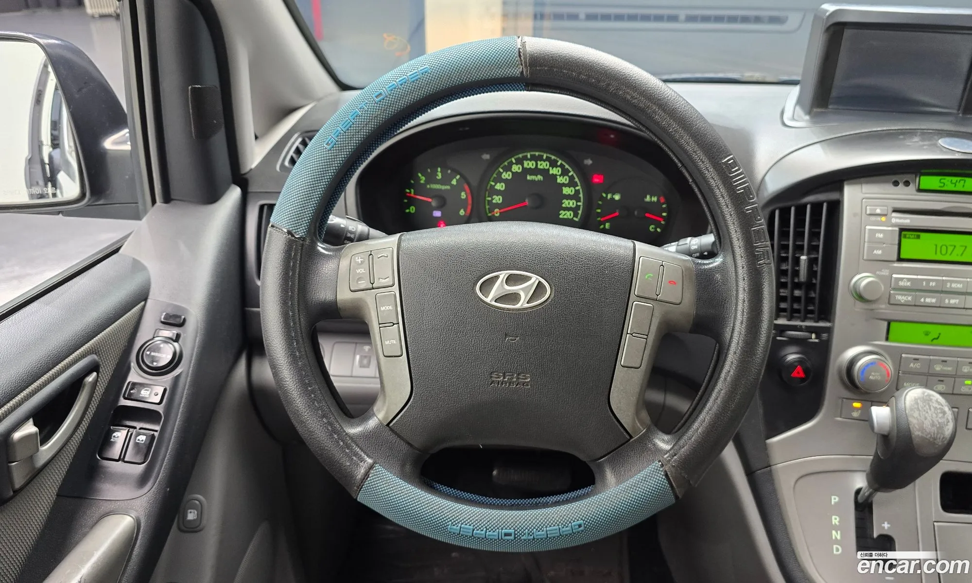 Hyundai Grand Starex 2011 — 12