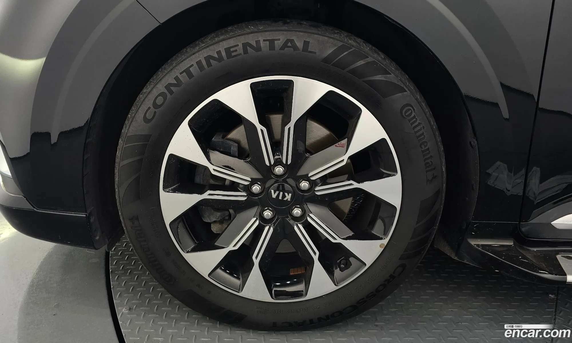 Kia Carnival 2021 KNANE81BBMS093338 — 9