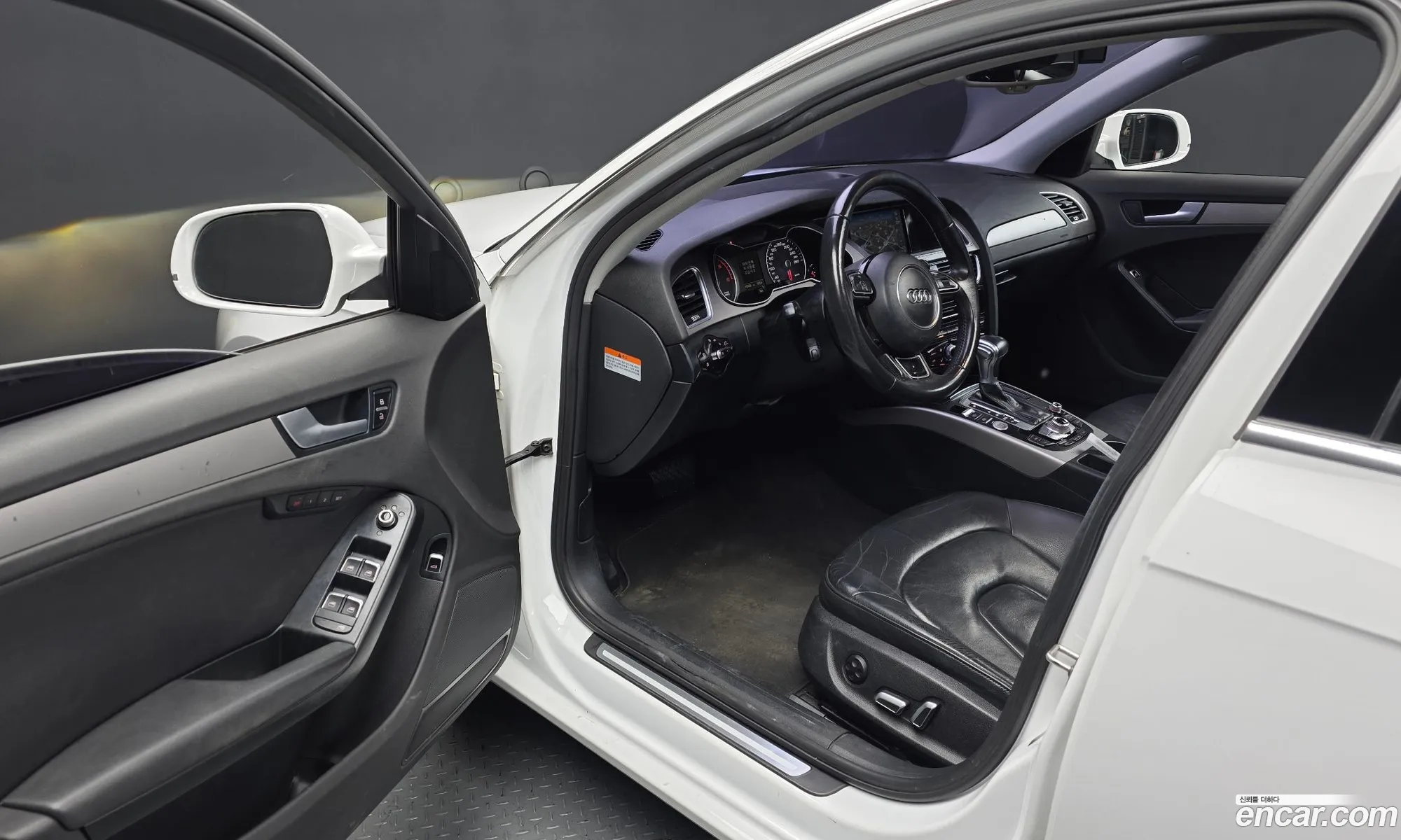Audi A4 2015 WAUZZZ8K5FN027856 — 11
