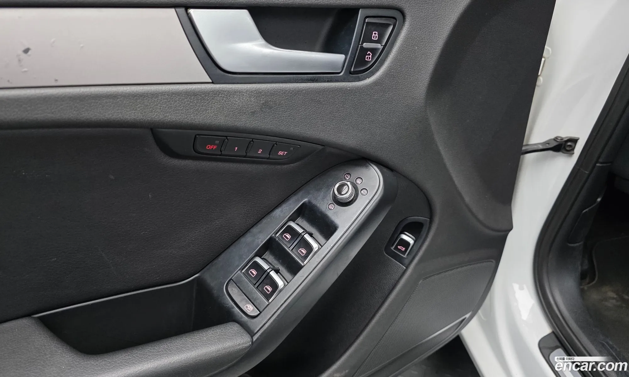 Audi A4 2015 WAUZZZ8K5FN027856 — 9