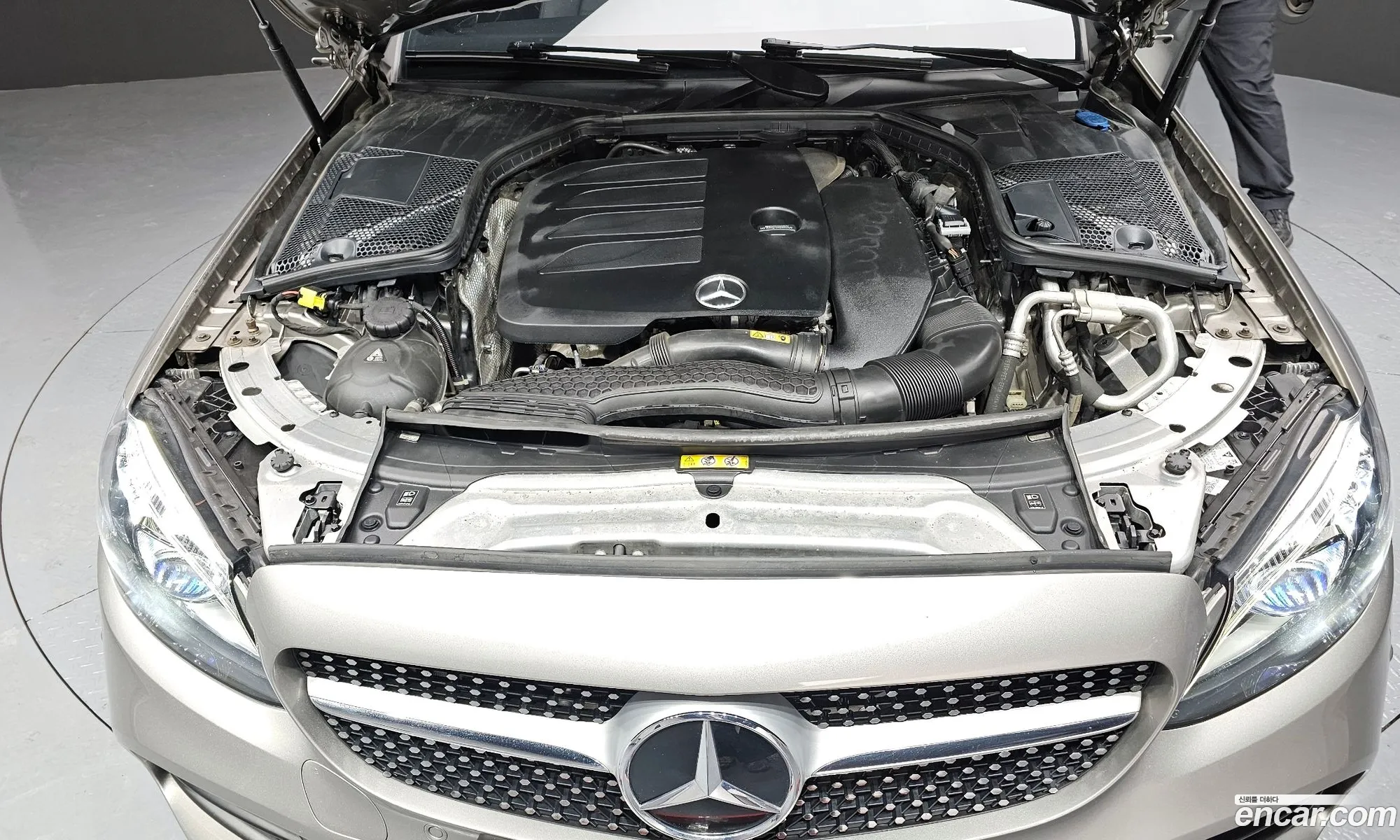 Mercedes-Benz C-Class W205 2020 — 20
