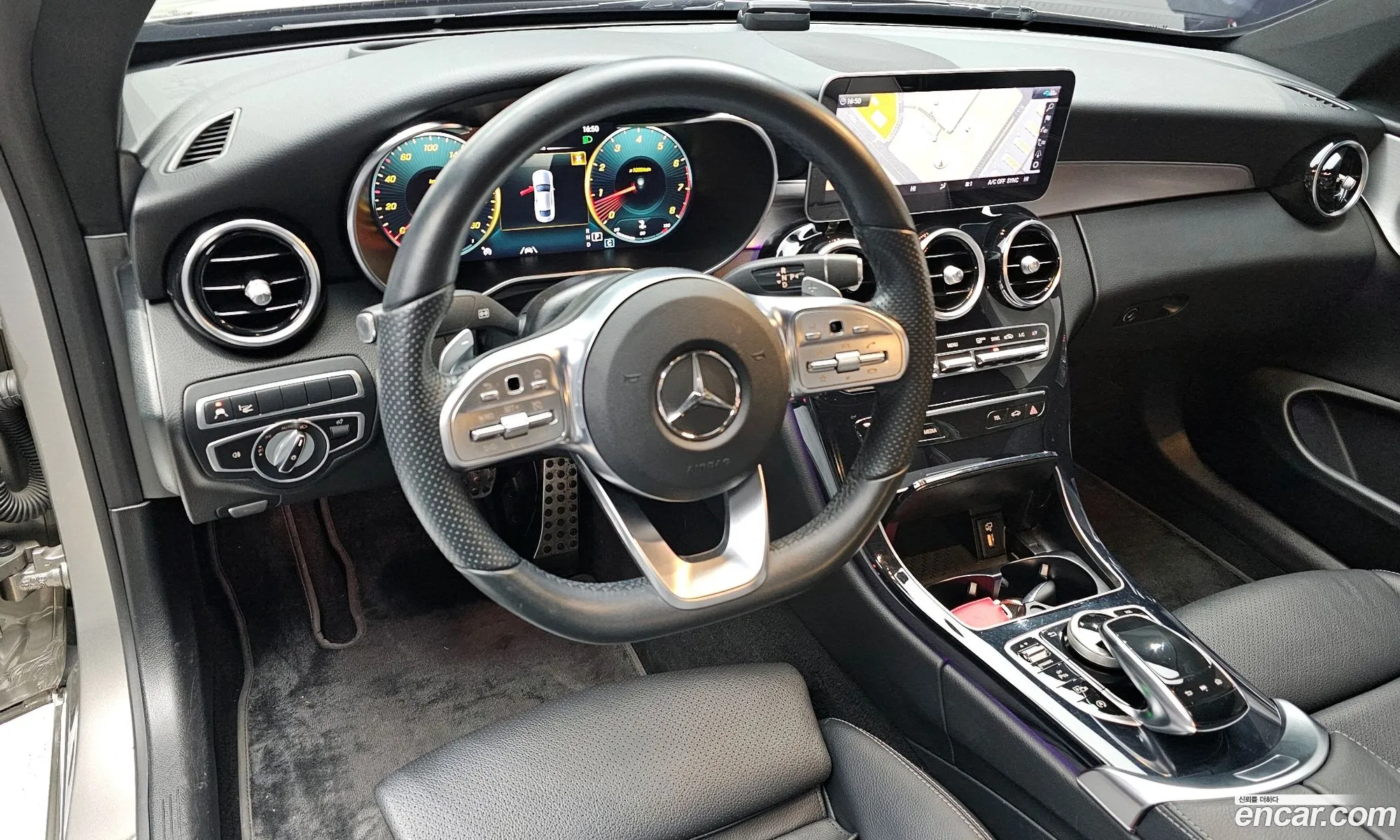 Mercedes-Benz C-Class W205 2020 — 10