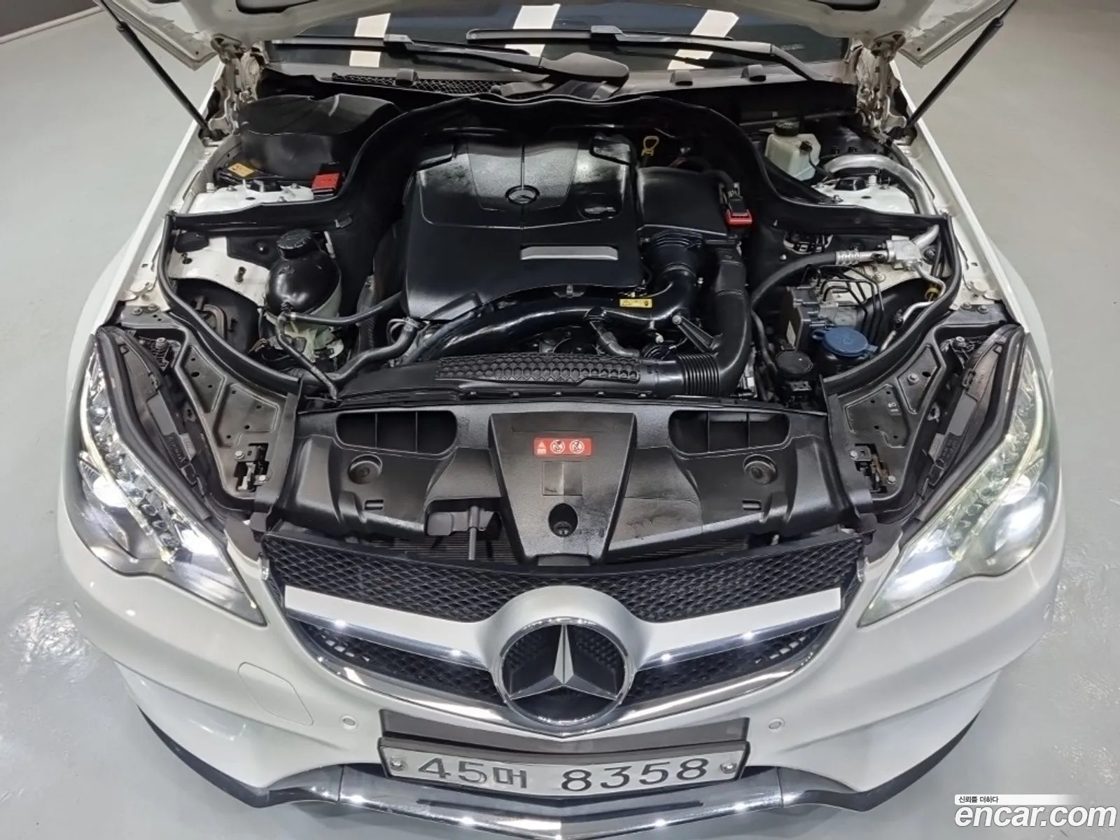 Mercedes-Benz E-Class W212 2013 — 10
