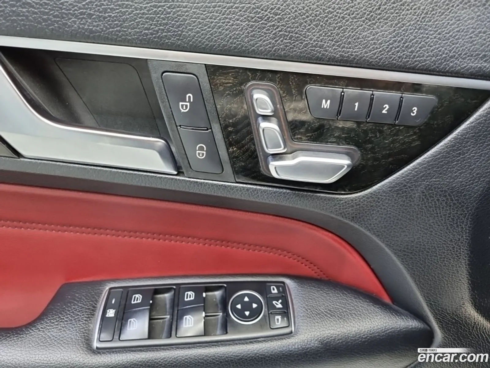 Mercedes-Benz E-Class W212 2013 — 11