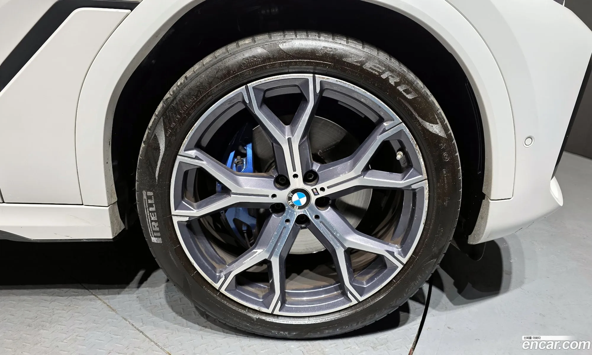 BMW X6 2022 — 18
