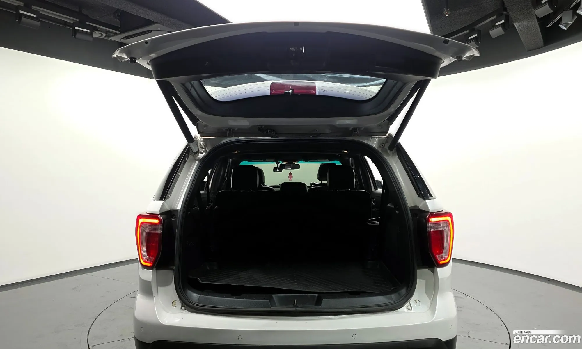 Ford Explorer 2016 1FM5K8FH0HGA82712 — 14