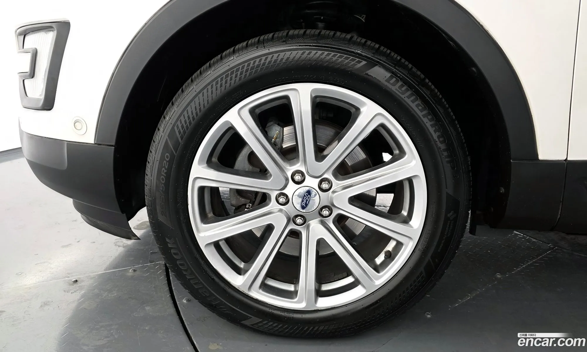 Ford Explorer 2016 1FM5K8FH0HGA82712 — 5