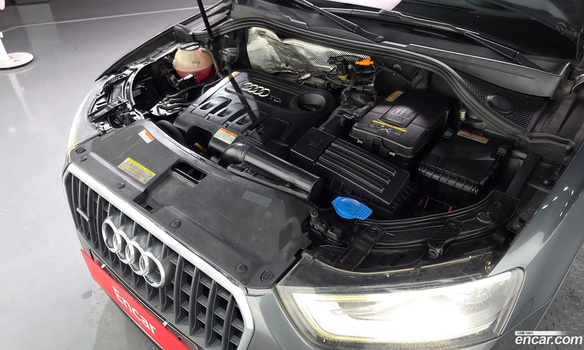 Audi Q3 2013 WAUZZZ8UXER013699 — 18