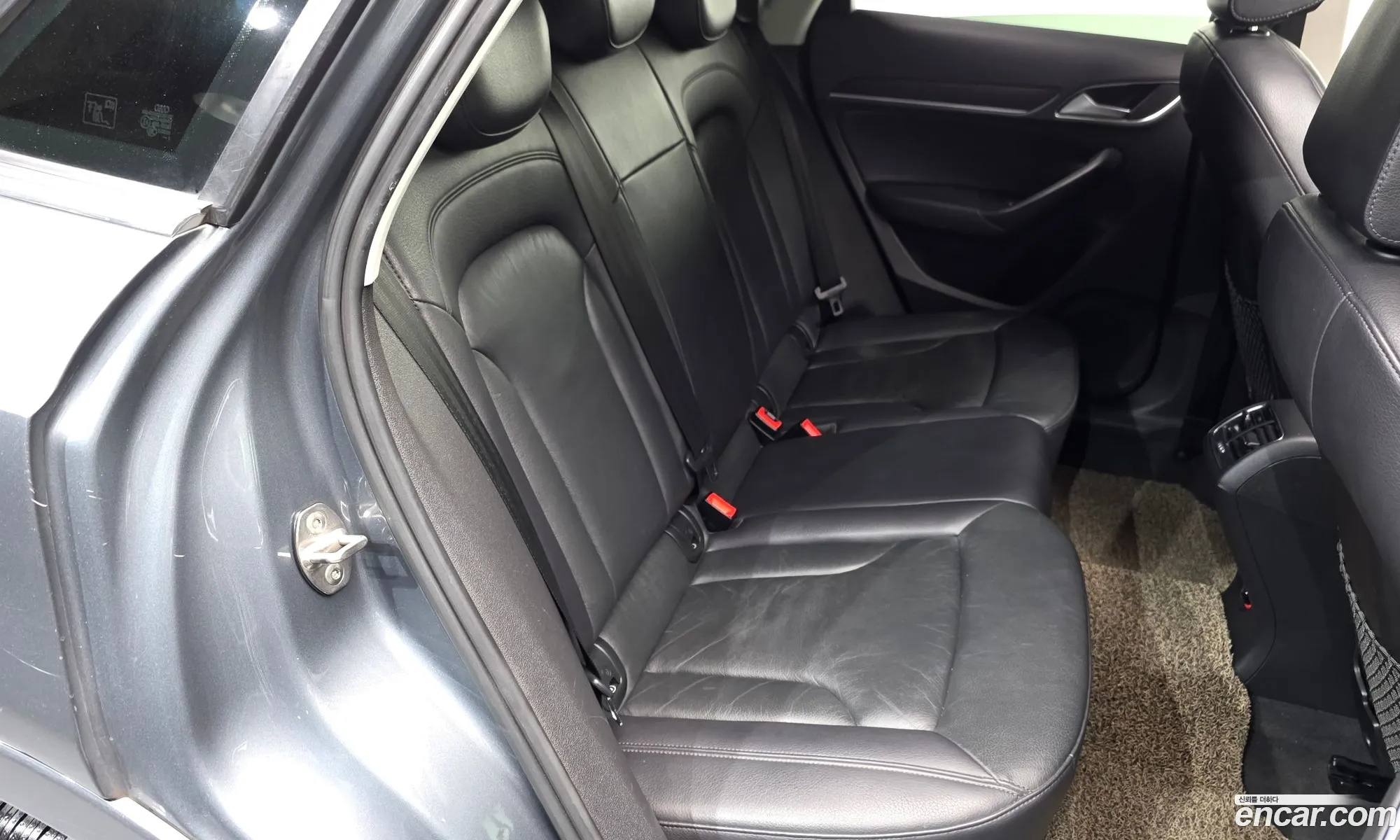 Audi Q3 2013 WAUZZZ8UXER013699 — 12