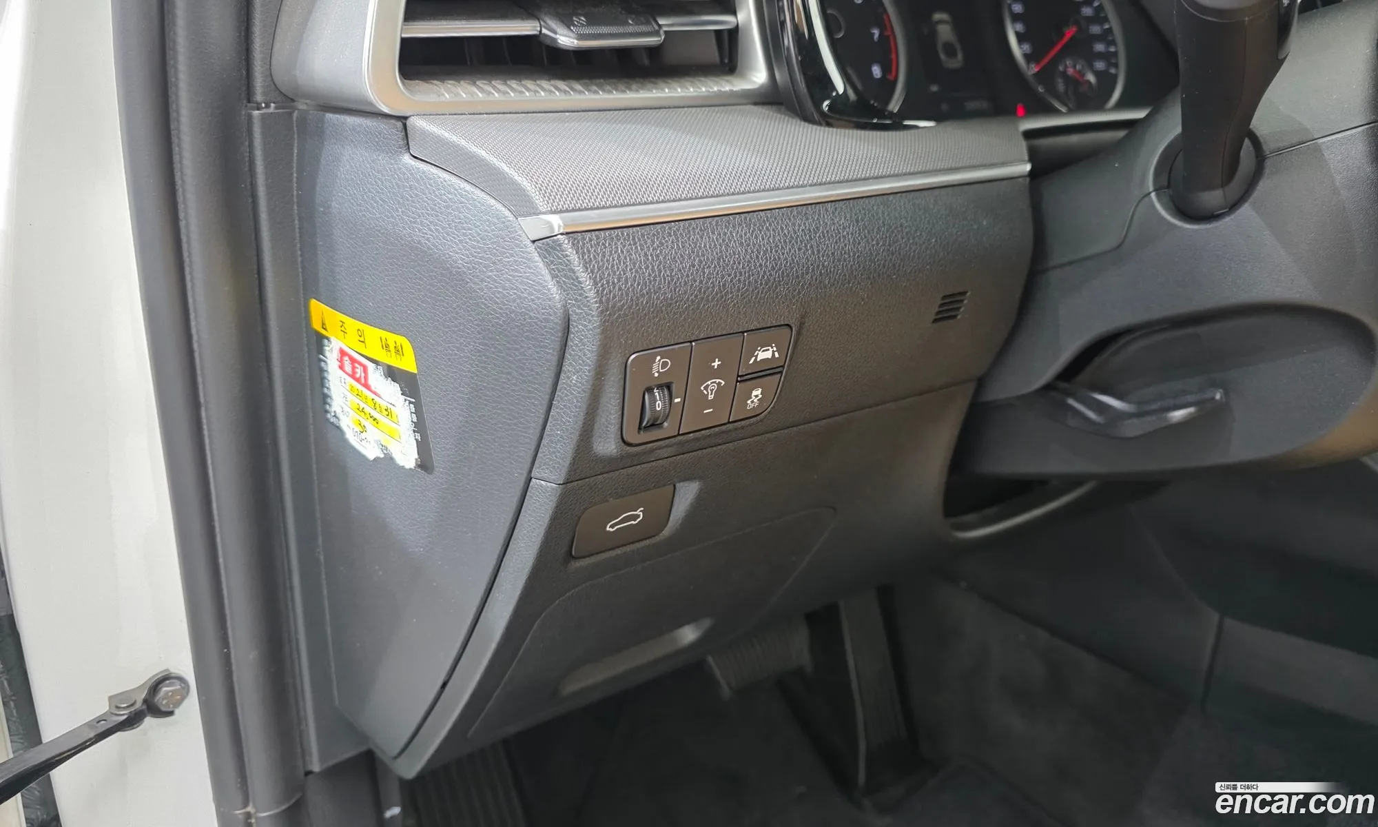 Kia K5 2020 — 17