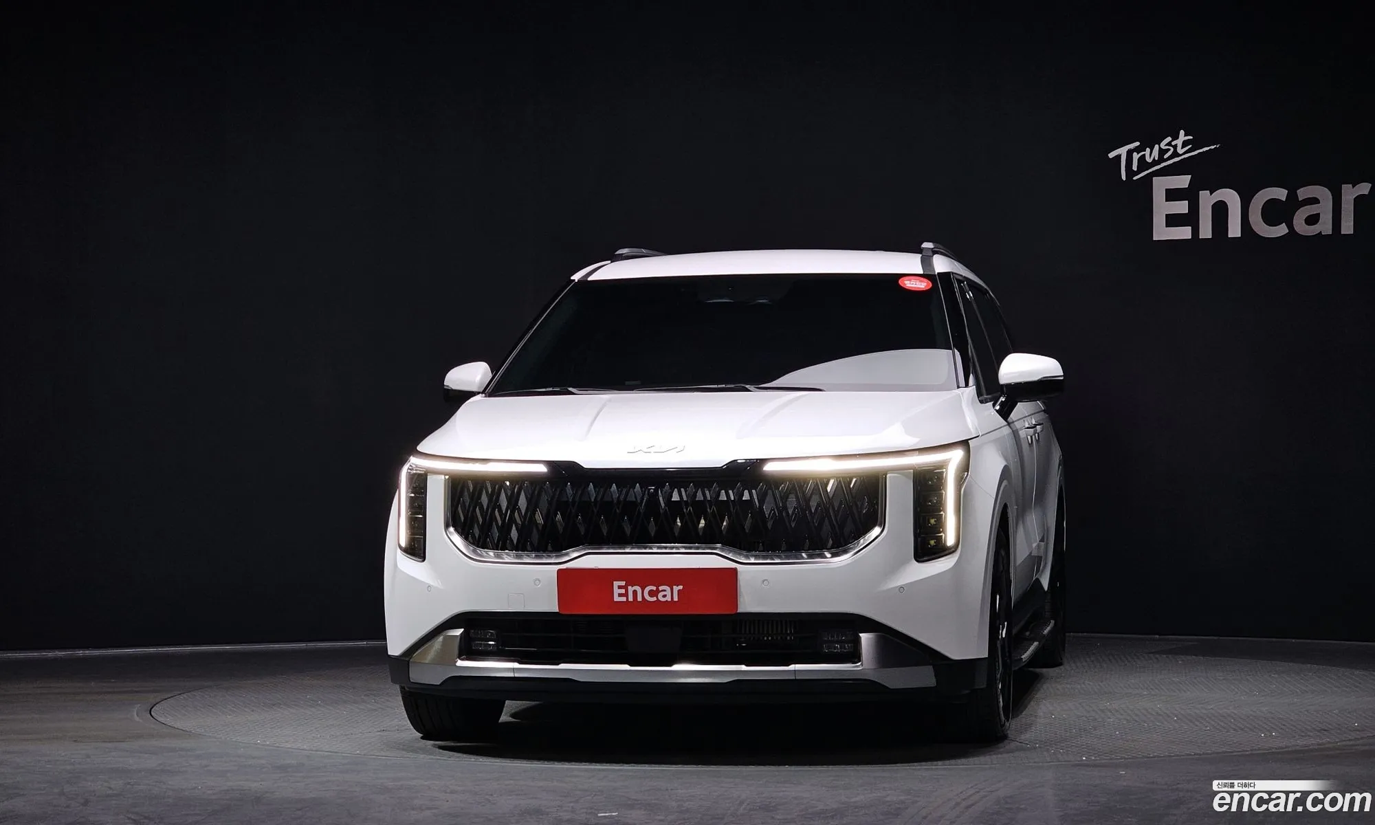 Kia Carnival 2024 — 16