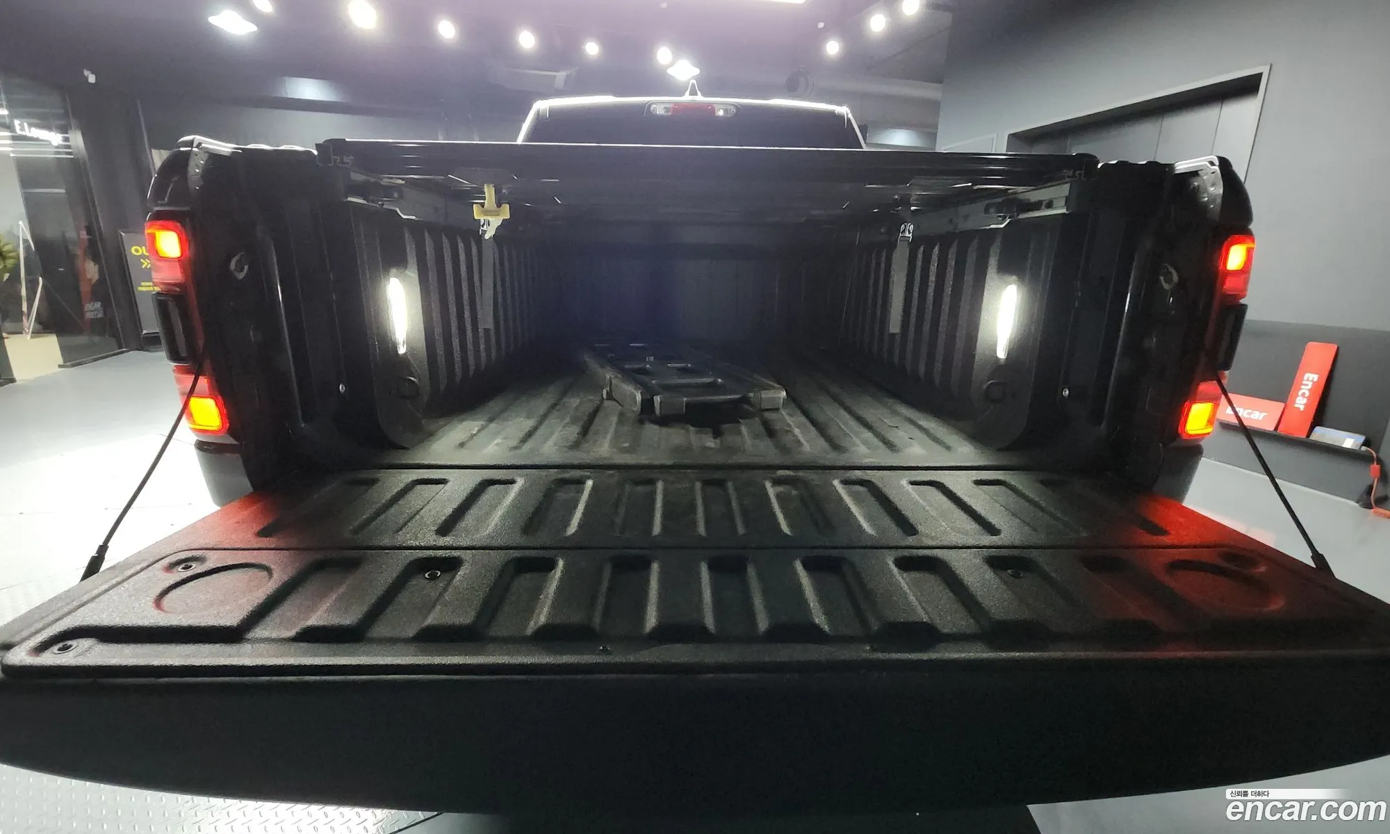Dodge Ram Pickup 2019 1C6SRFLT9KN879793 — 14