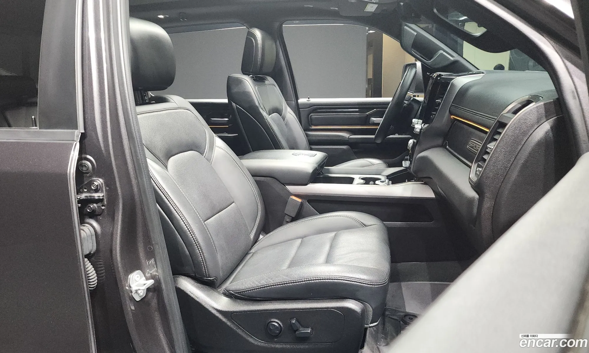 Dodge Ram Pickup 2019 1C6SRFLT9KN879793 — 10