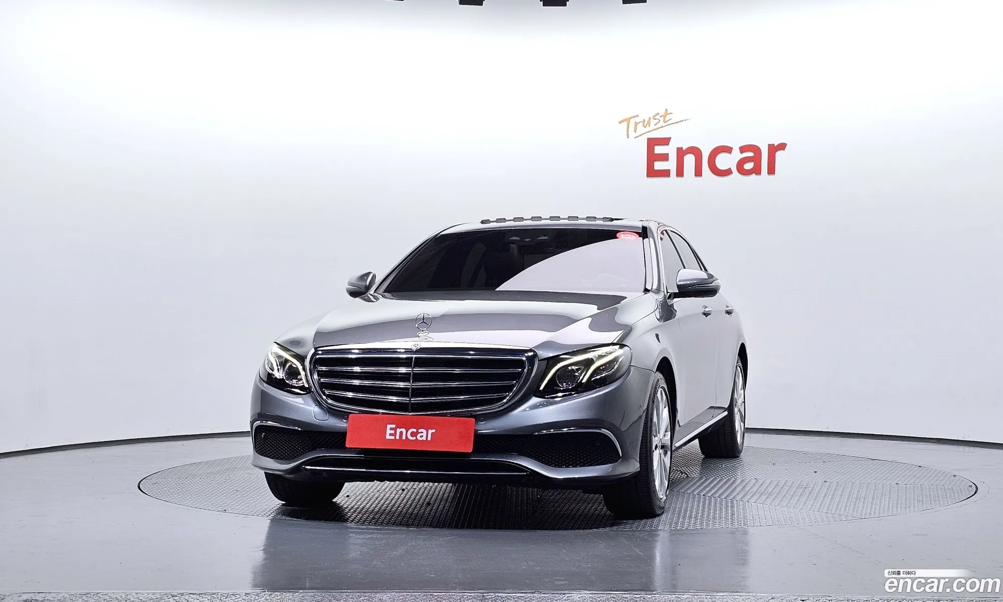 Mercedes-Benz E-Class W213 2018 WDDZF0FB5JA423172 — 5