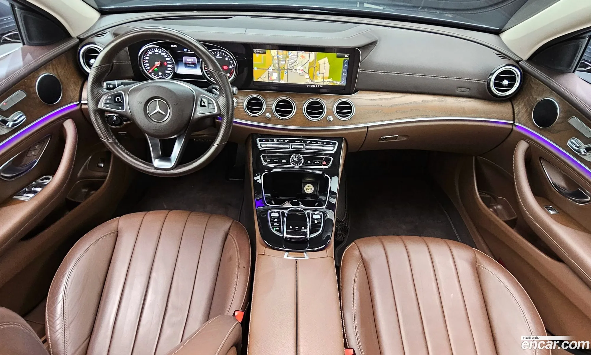 Mercedes-Benz E-Class W213 2018 WDDZF0FB5JA423172 — 11