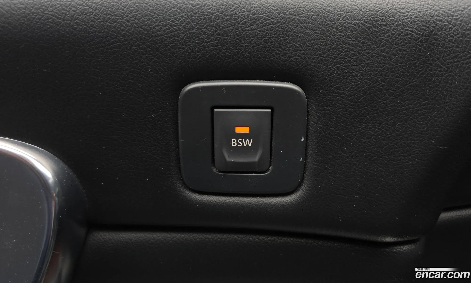 Renault Korea (Samsung) SM7 Nova 2015 — 16