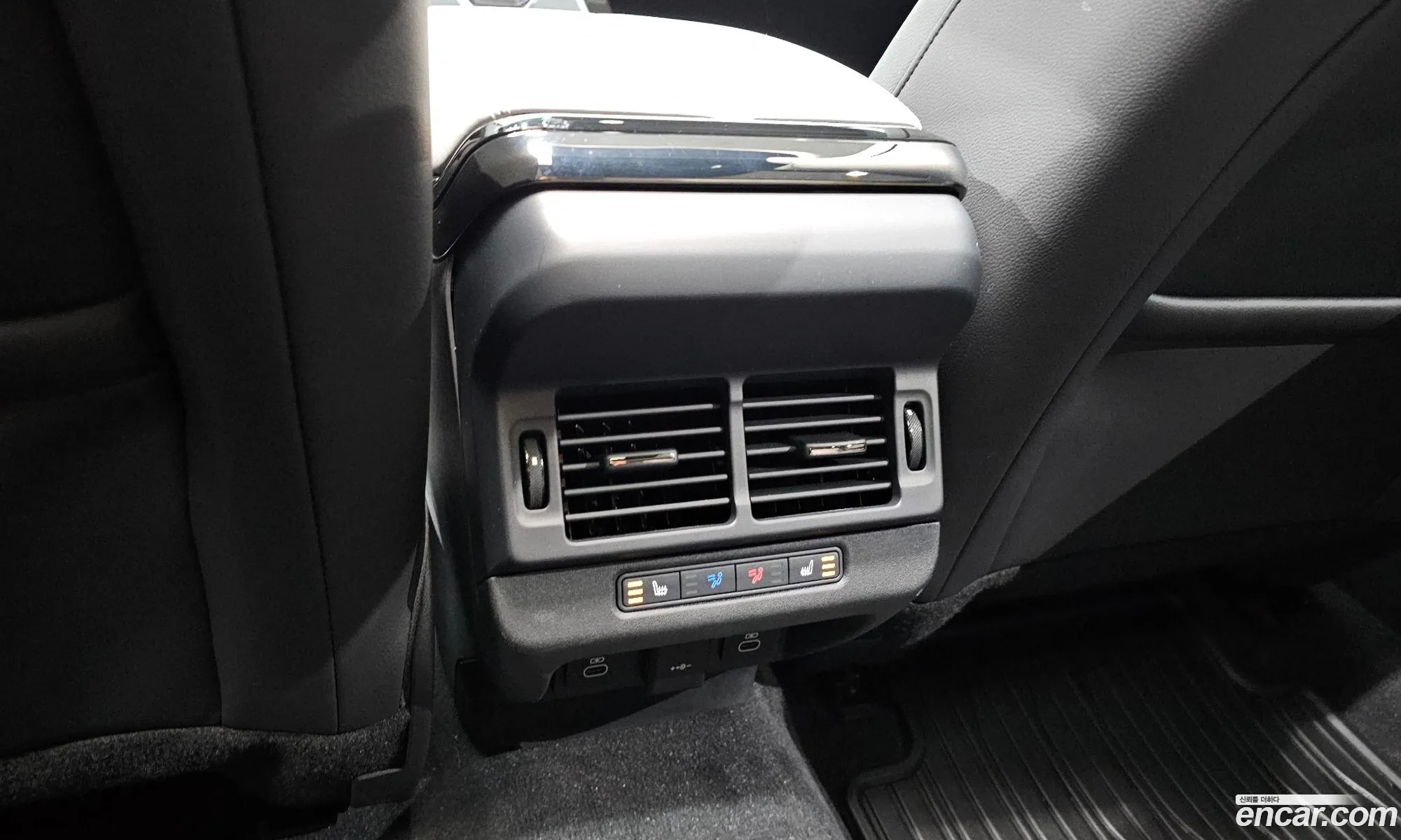 Land Rover Range Rover Evoque 2025 — 20