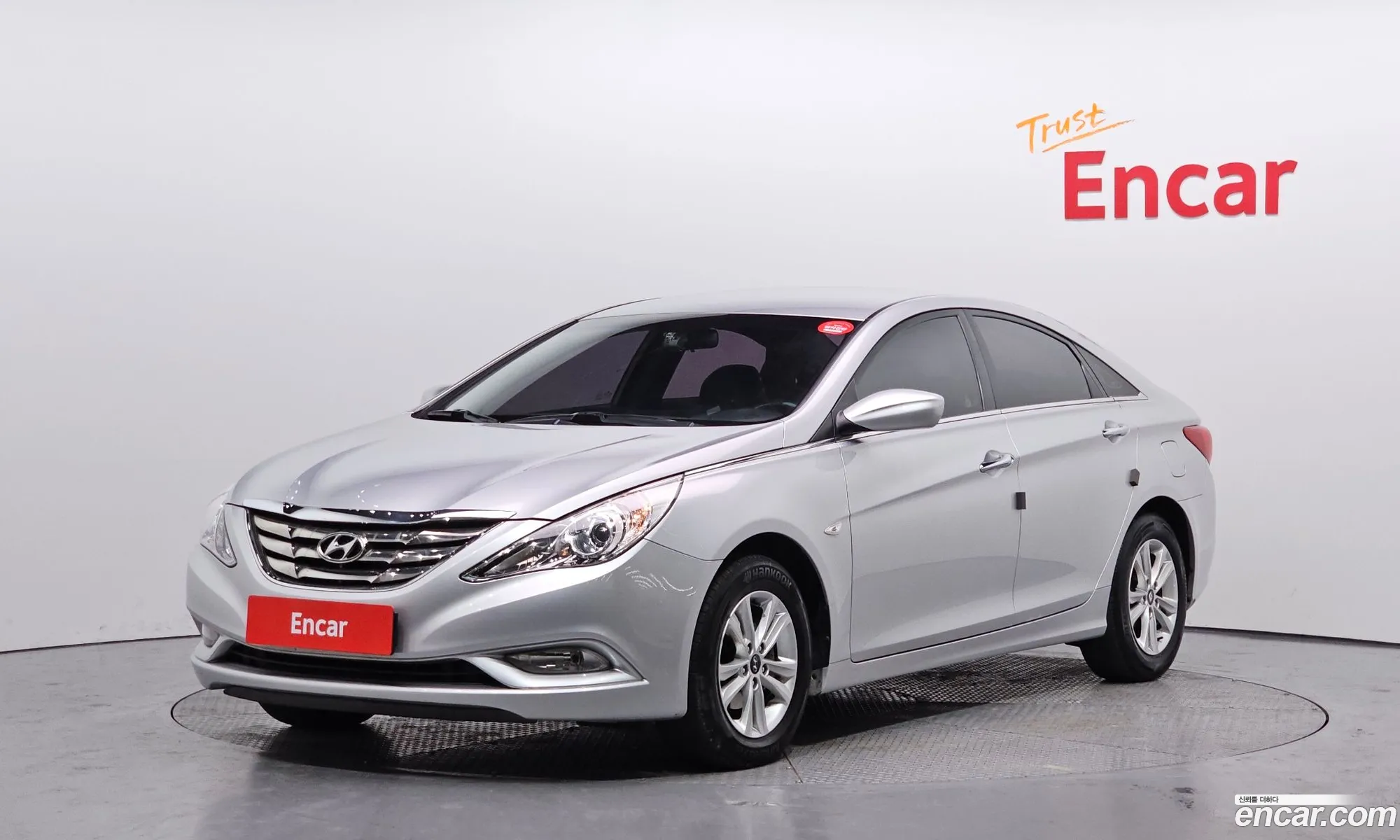 Hyundai YF Sonata 2011 — 4