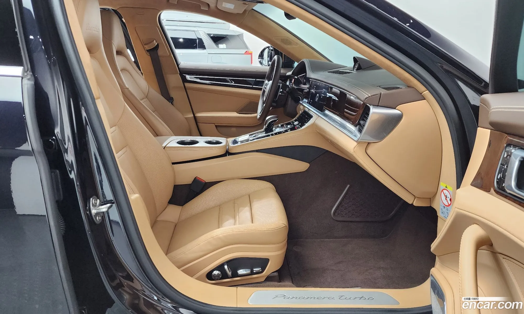 Porsche Panamera 2018 WP0AF2972JL142400 — 13