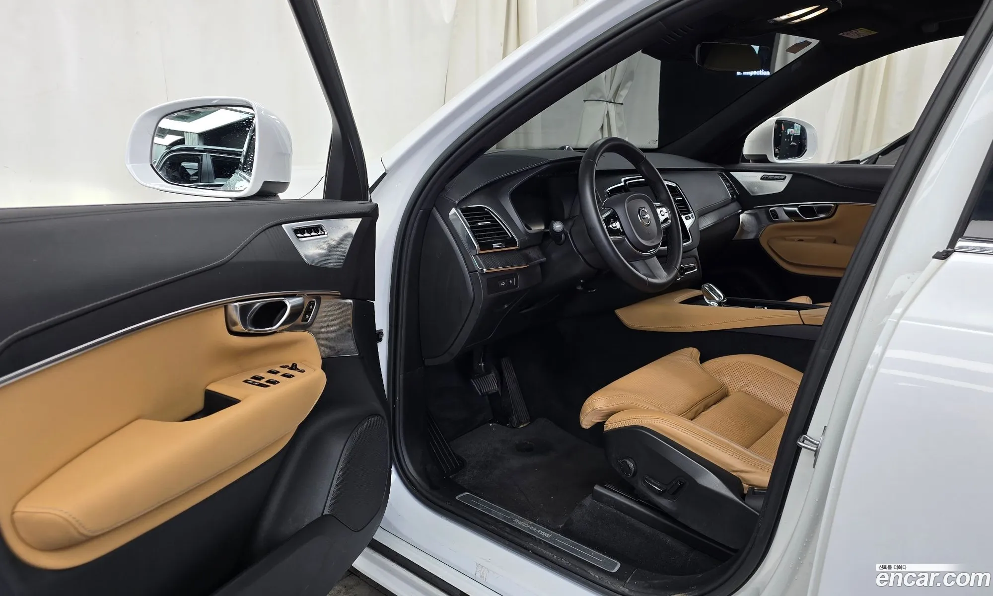 Volvo XC90 2022 YV1LFH609P1925229 — 17