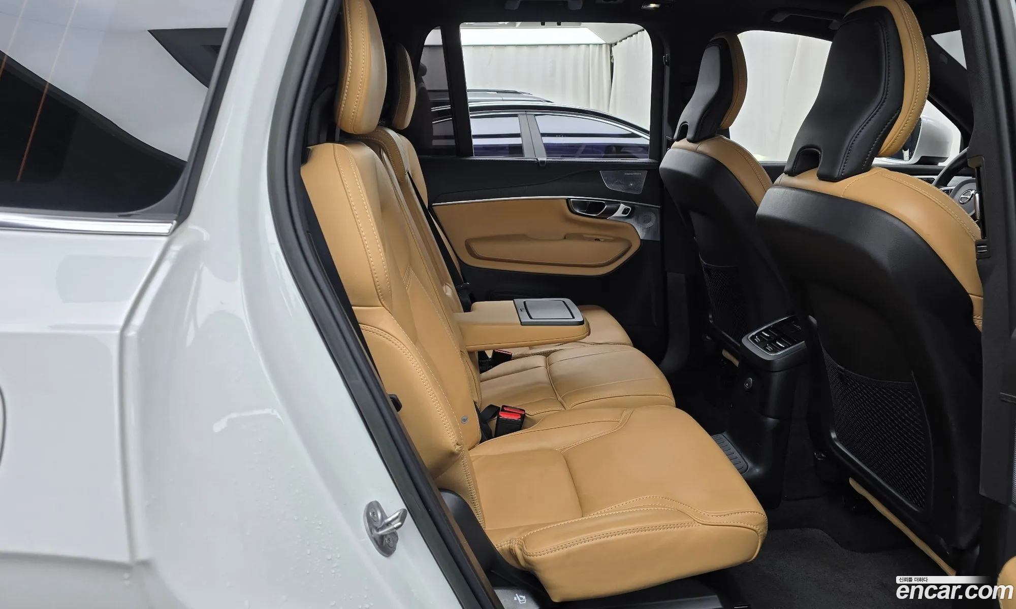 Volvo XC90 2022 YV1LFH609P1925229 — 4