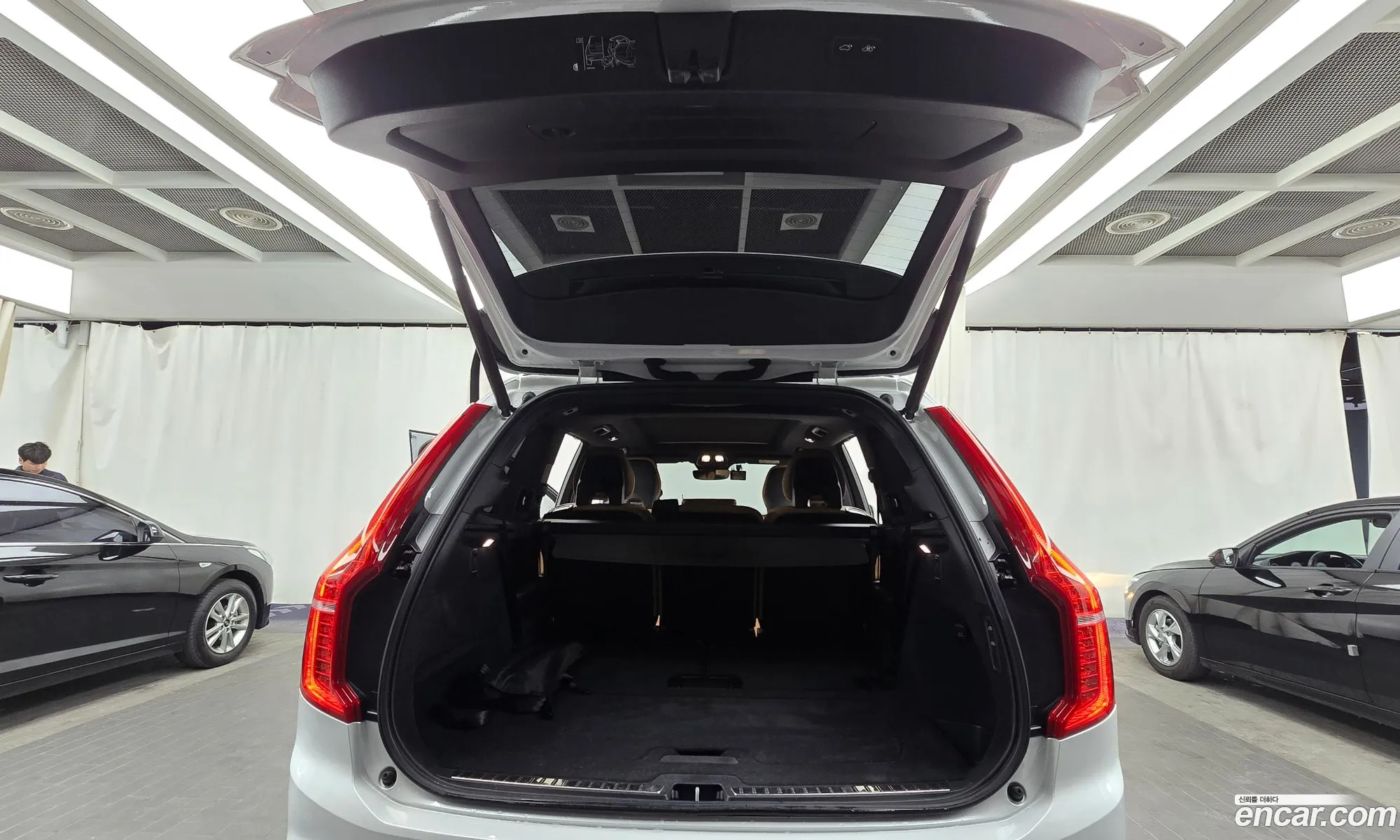 Volvo XC90 2022 YV1LFH609P1925229 — 14