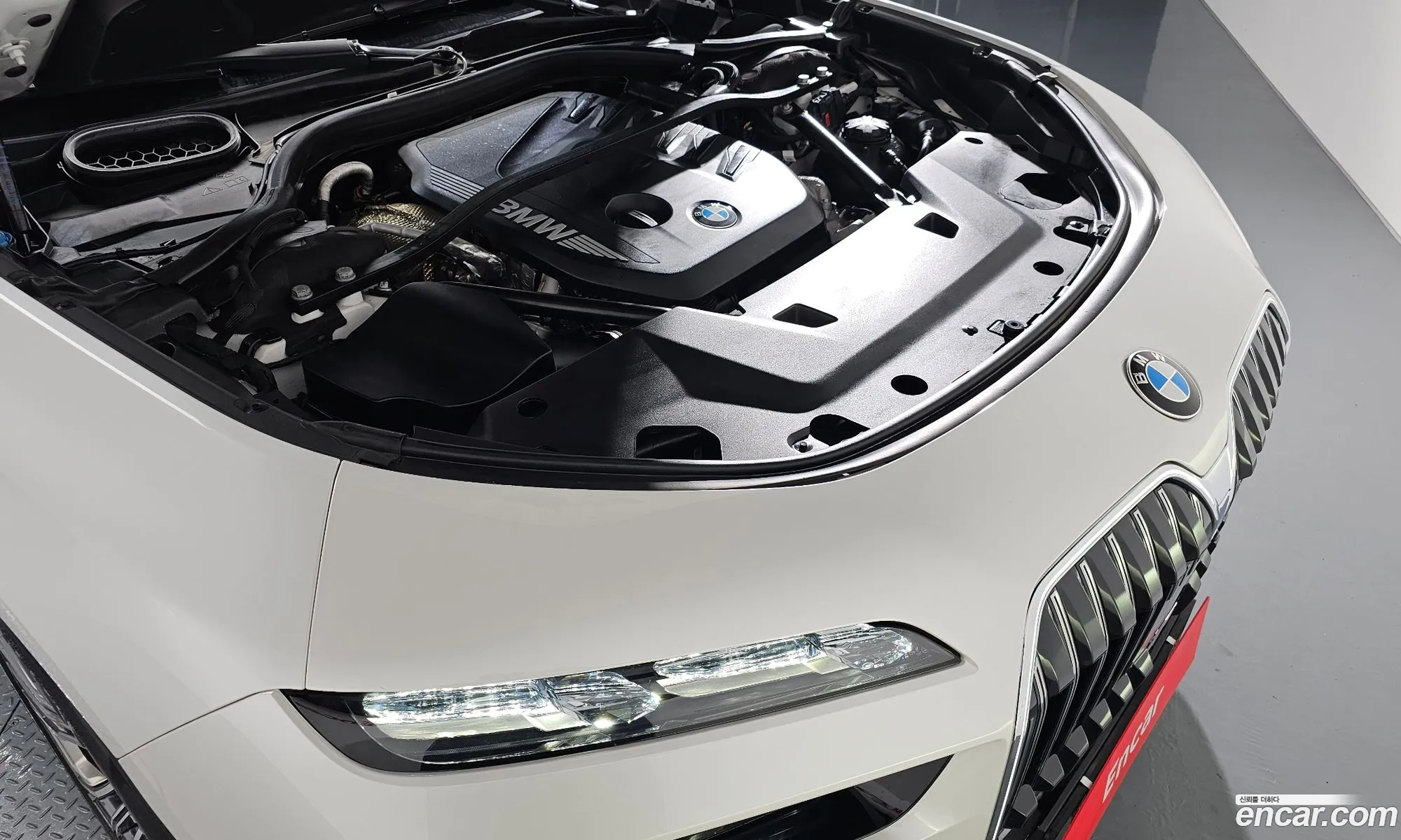 BMW 7 Series 2023 — 16