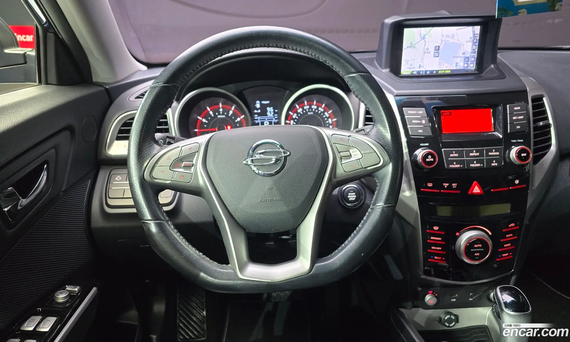 KG Mobility (SsangYong) Tivoli 2015 — 20