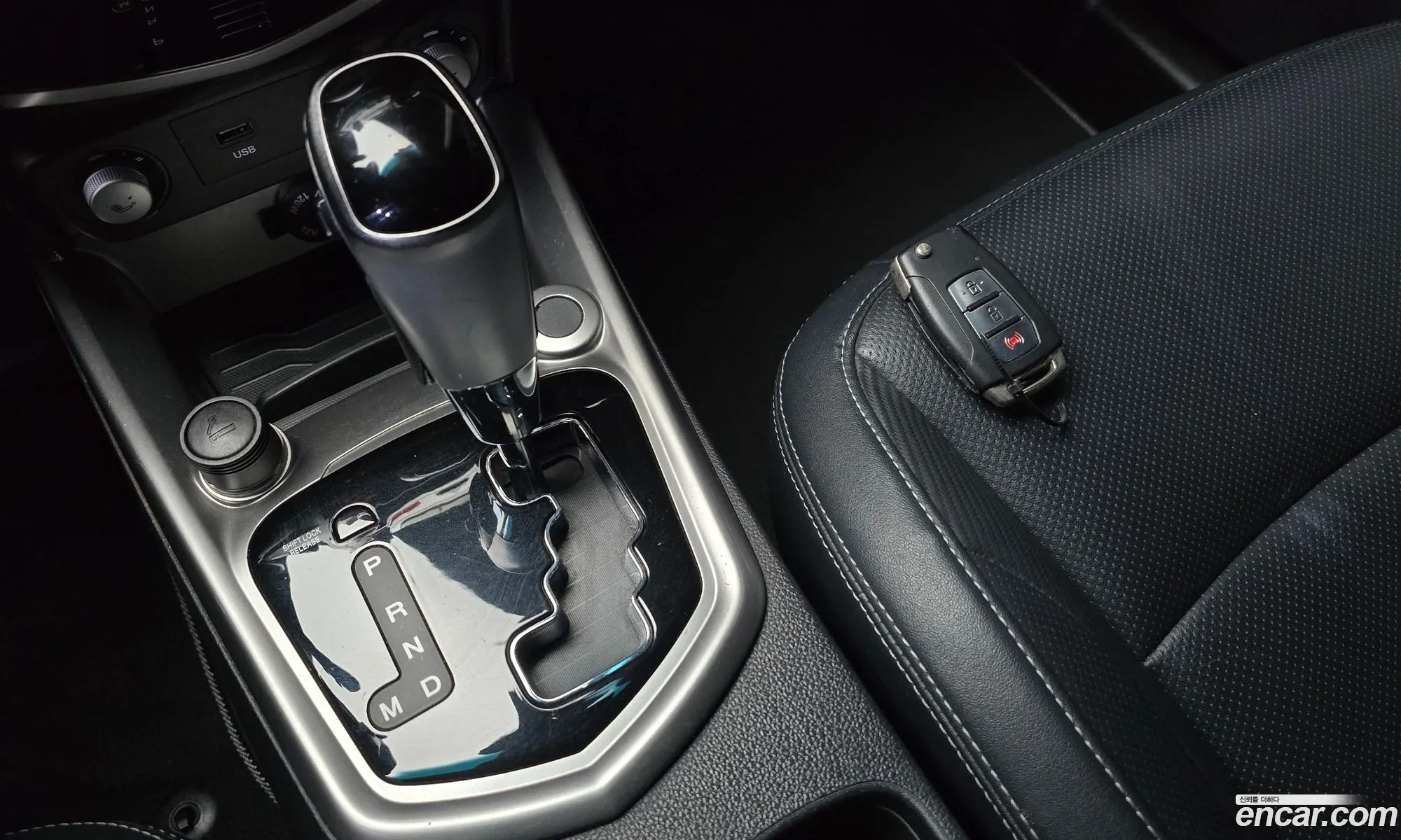 KG Mobility (SsangYong) Tivoli 2015 — 12