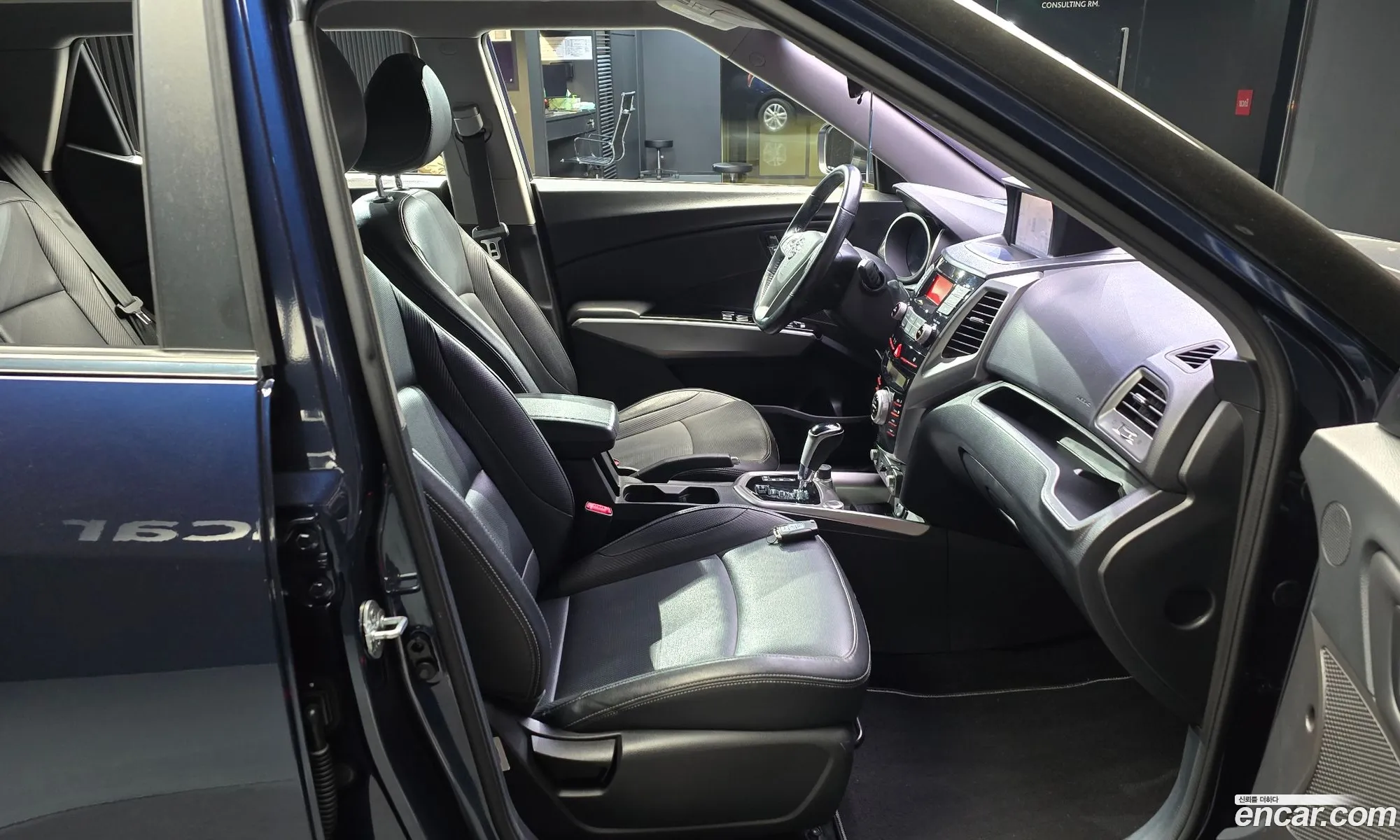 KG Mobility (SsangYong) Tivoli 2015 — 18