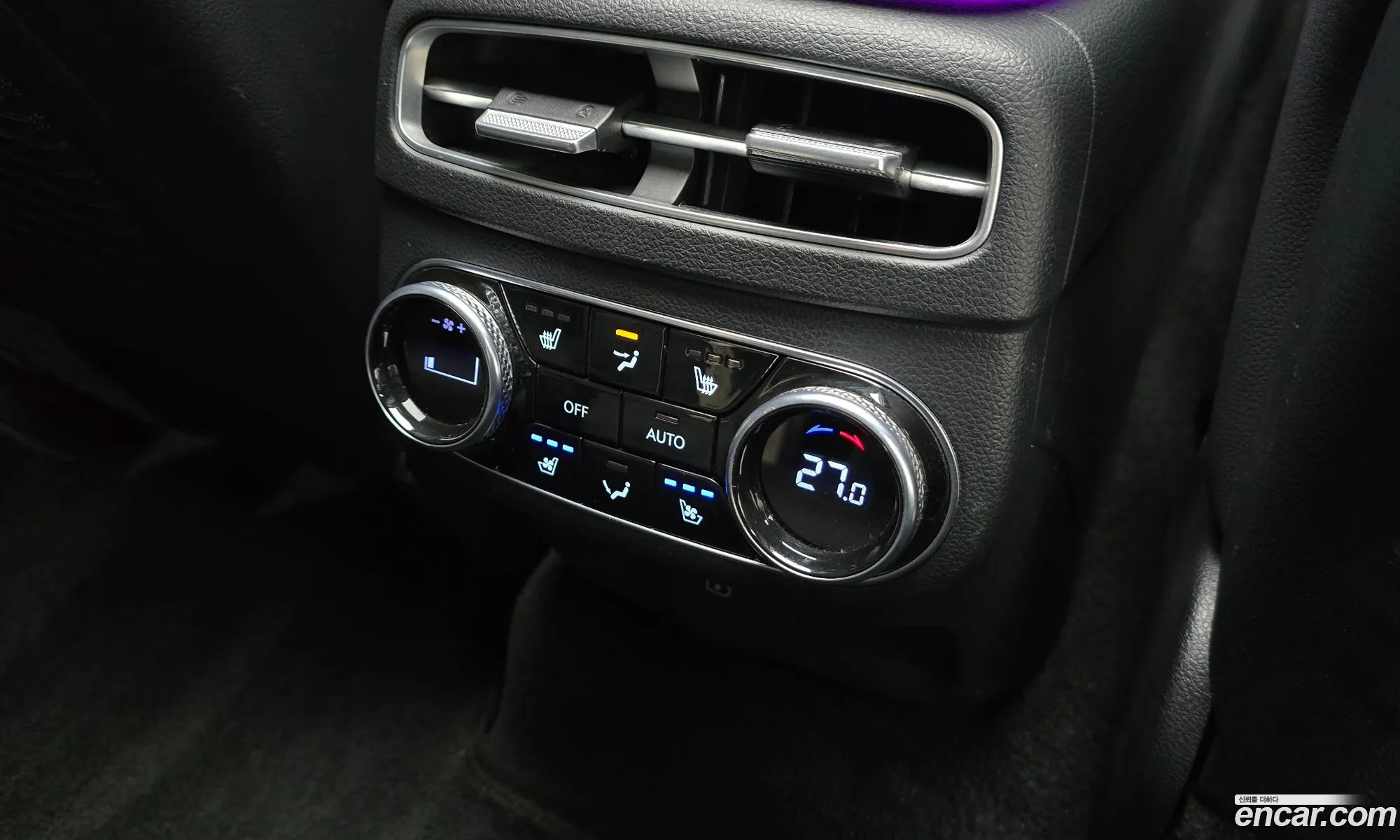 Genesis Electrified GV70 2022 — 14