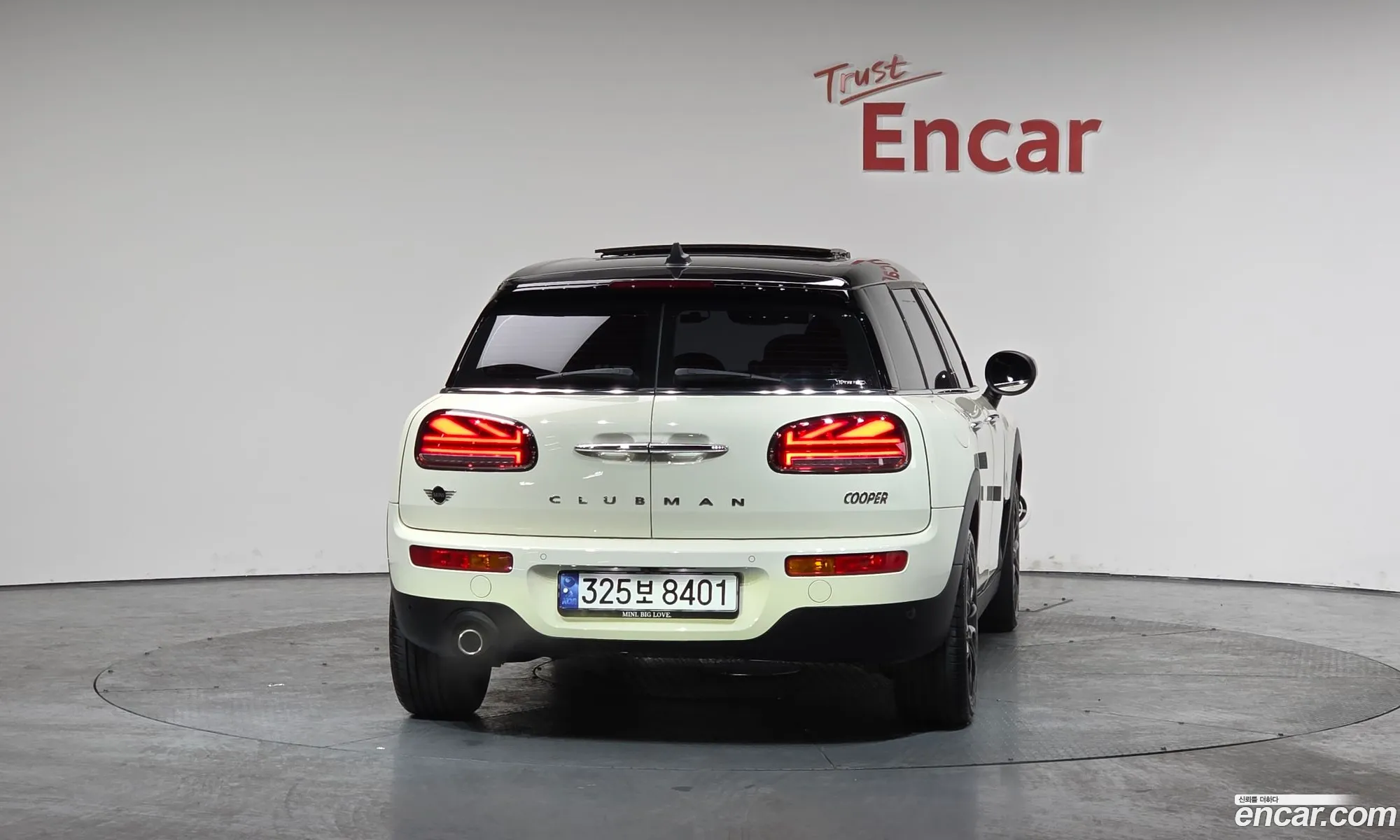 Mini Cooper Clubman 2021 WMWXJ3100M2P14455 — 2