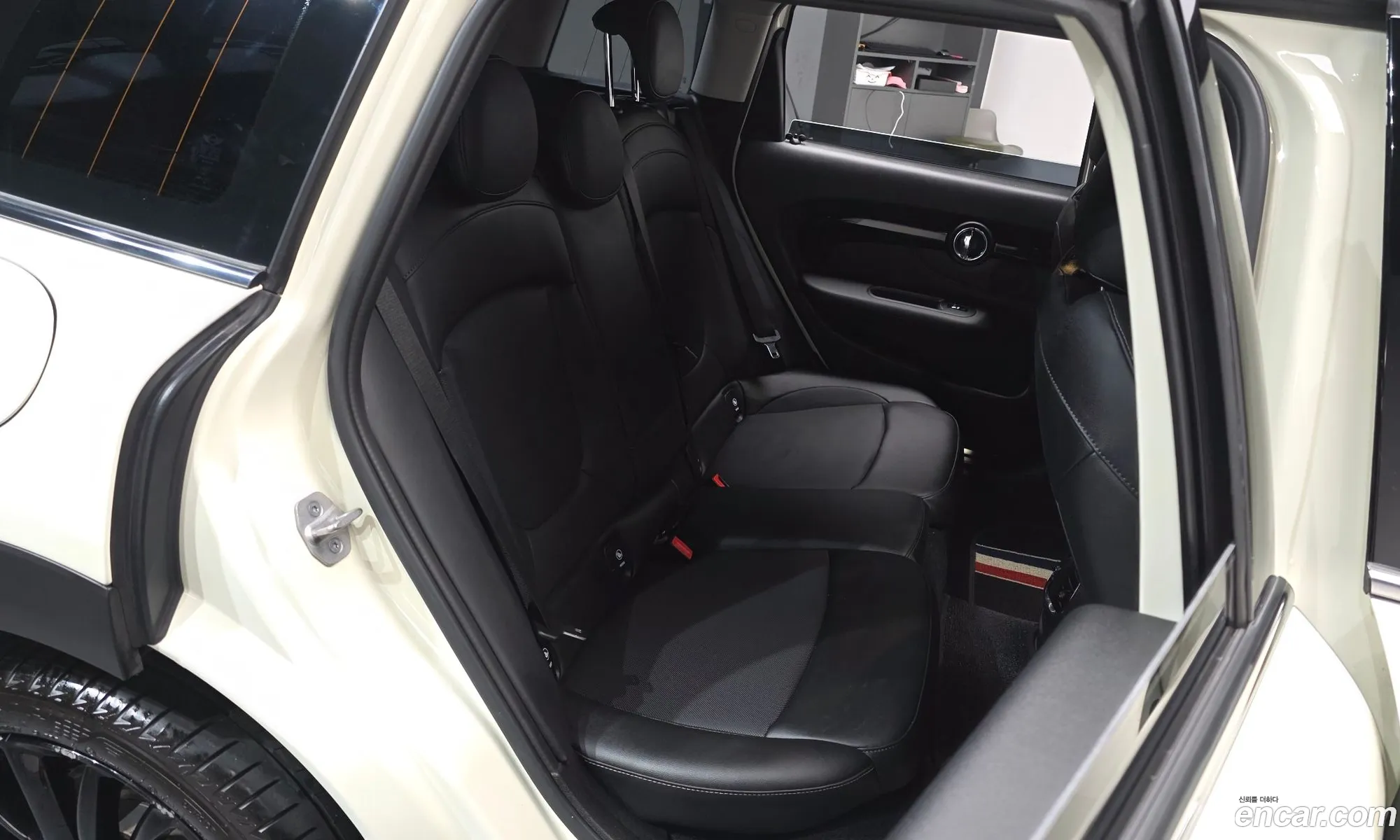 Mini Cooper Clubman 2021 WMWXJ3100M2P14455 — 10