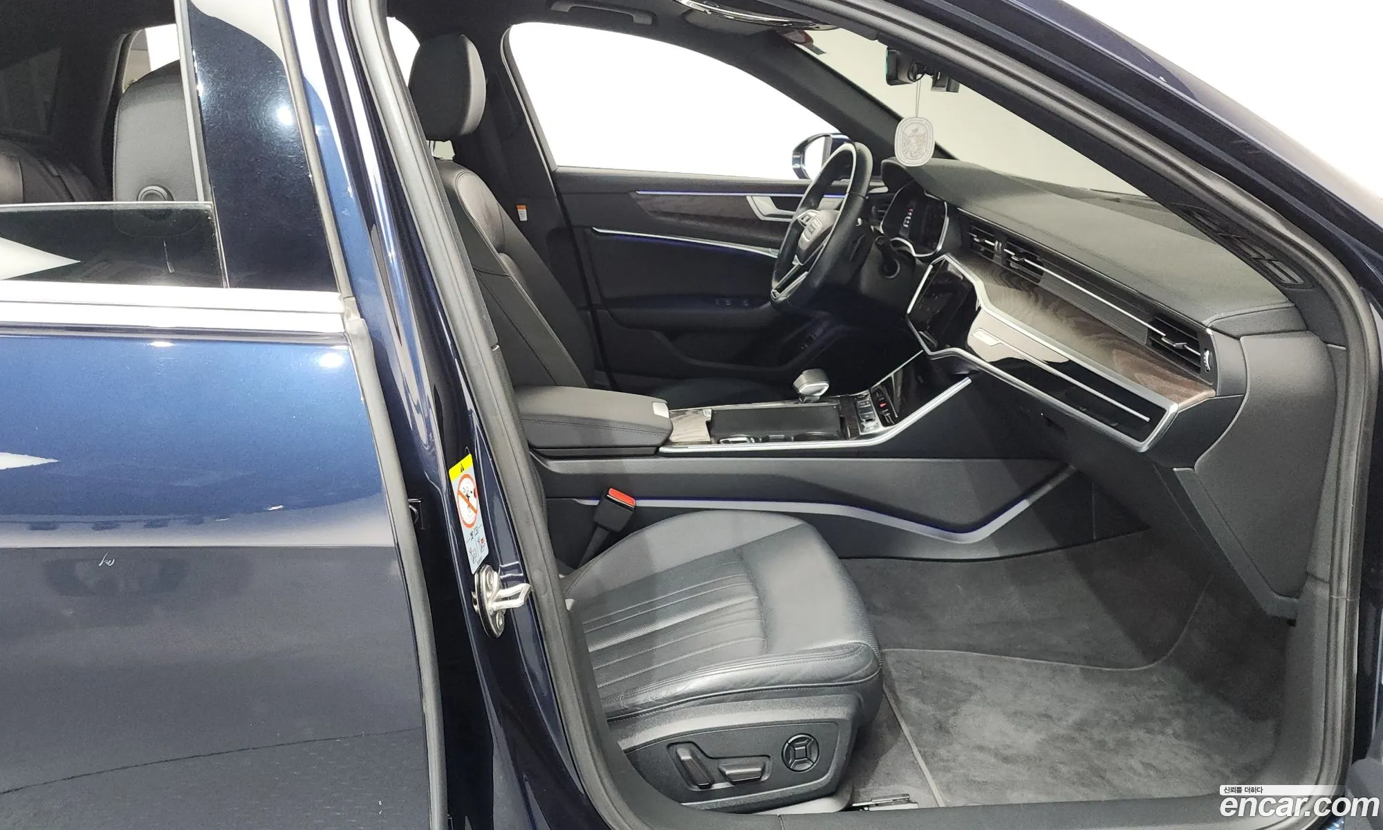 Audi A6 2021 WAUZZZF24MN030389 — 18