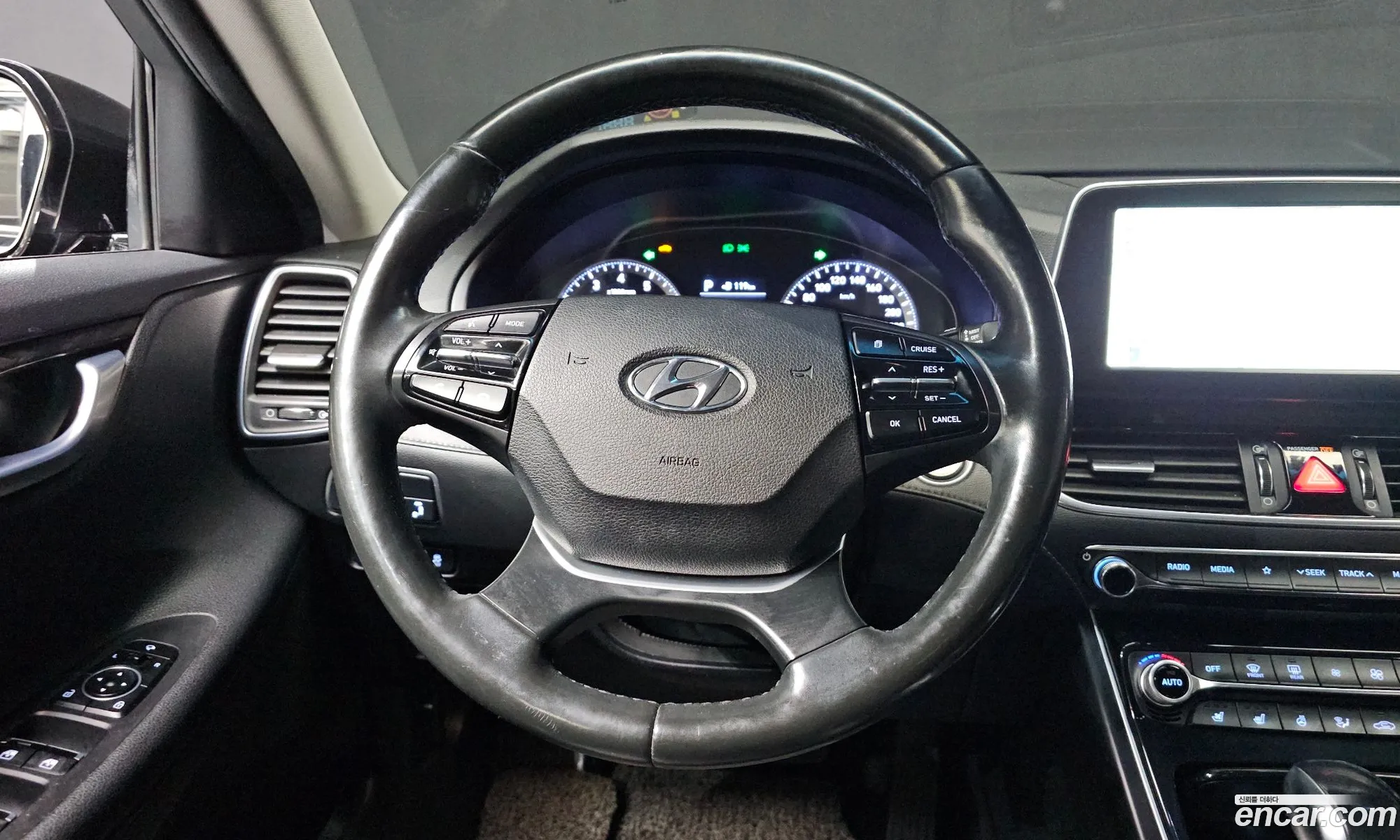 Hyundai Grandeur IG 2017 — 10