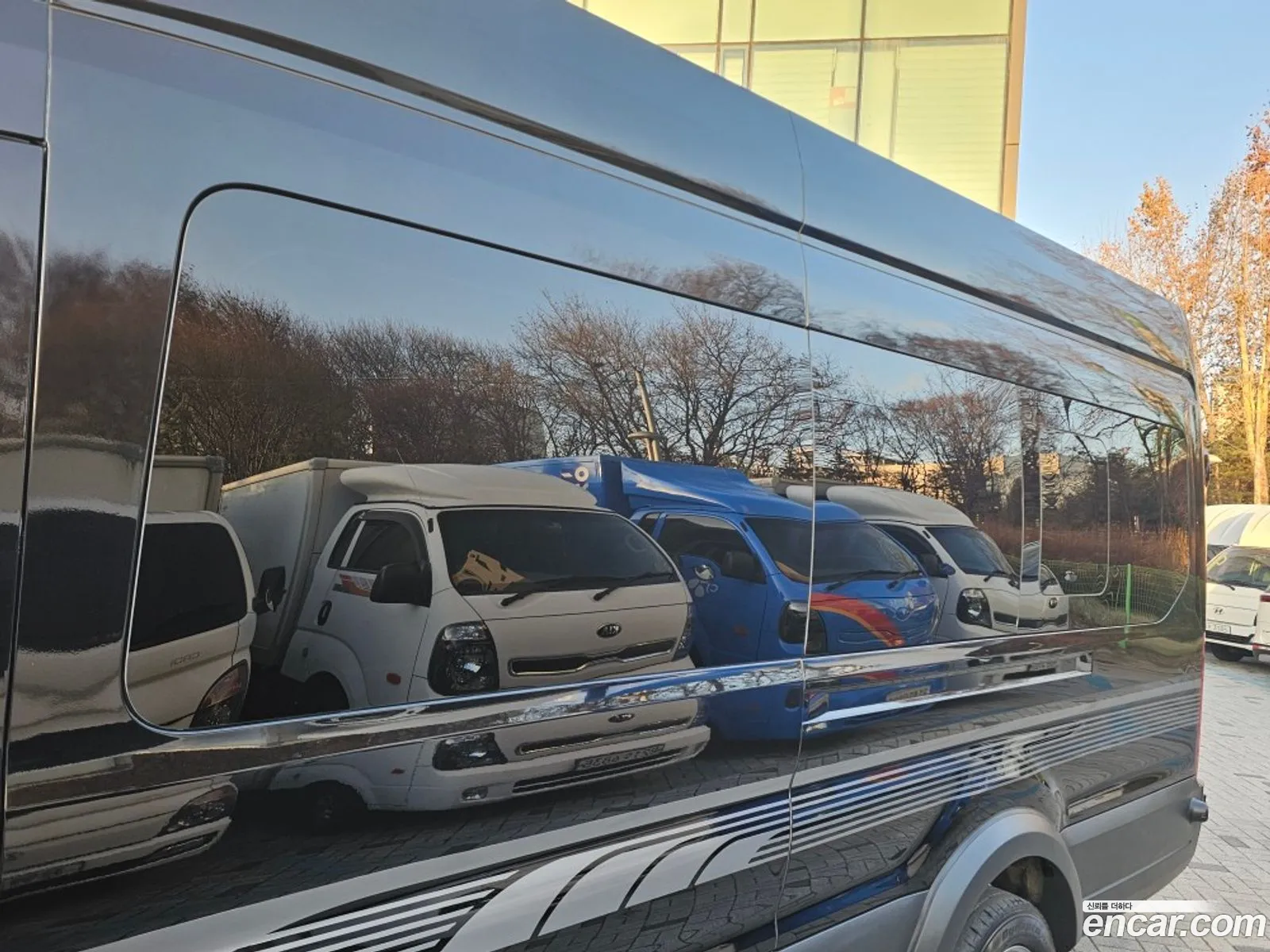 Ford Transit 2017 1FBVU4XG7HKA43081 — 10