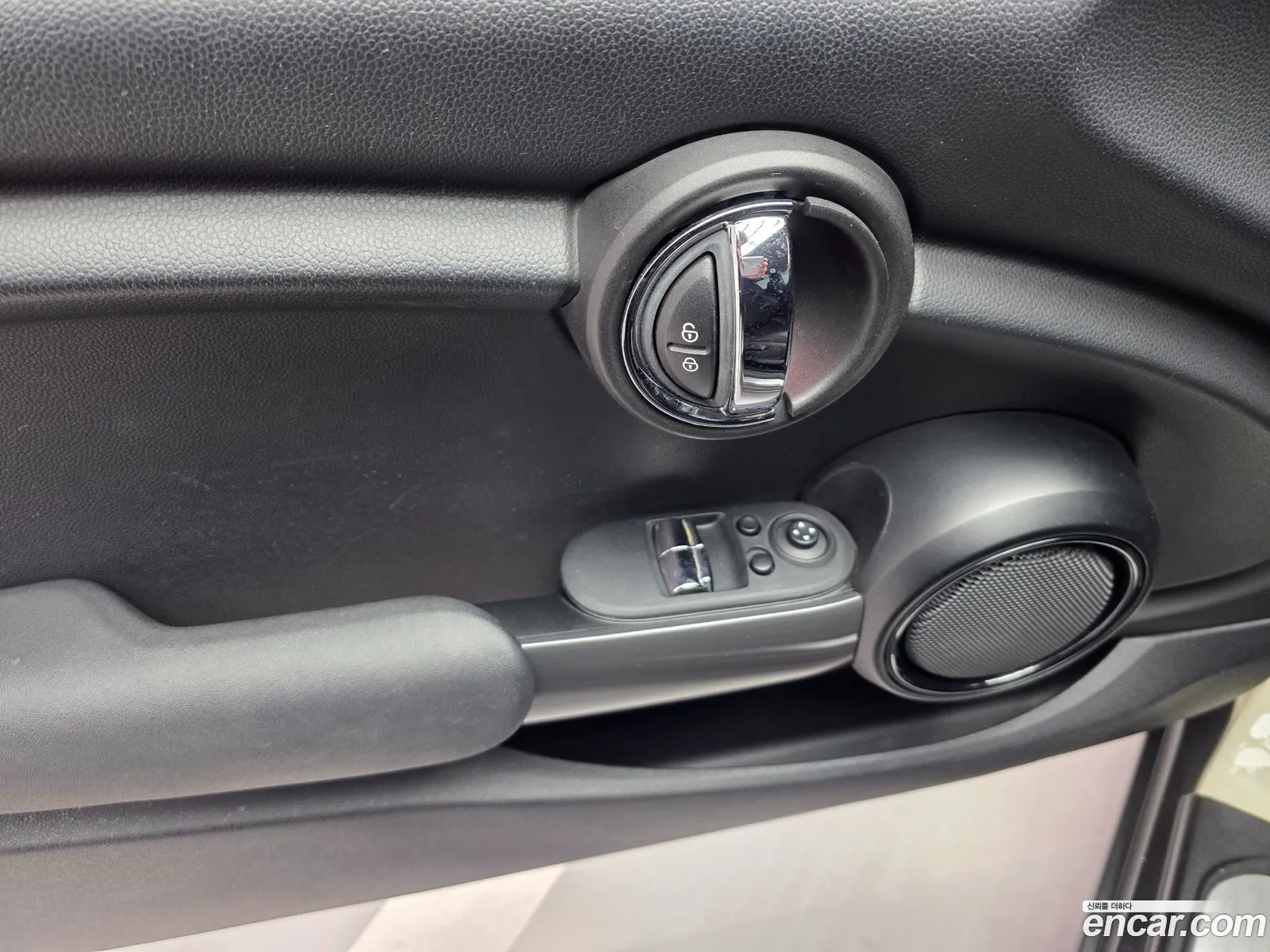 Mini Cooper D 2014 — 2