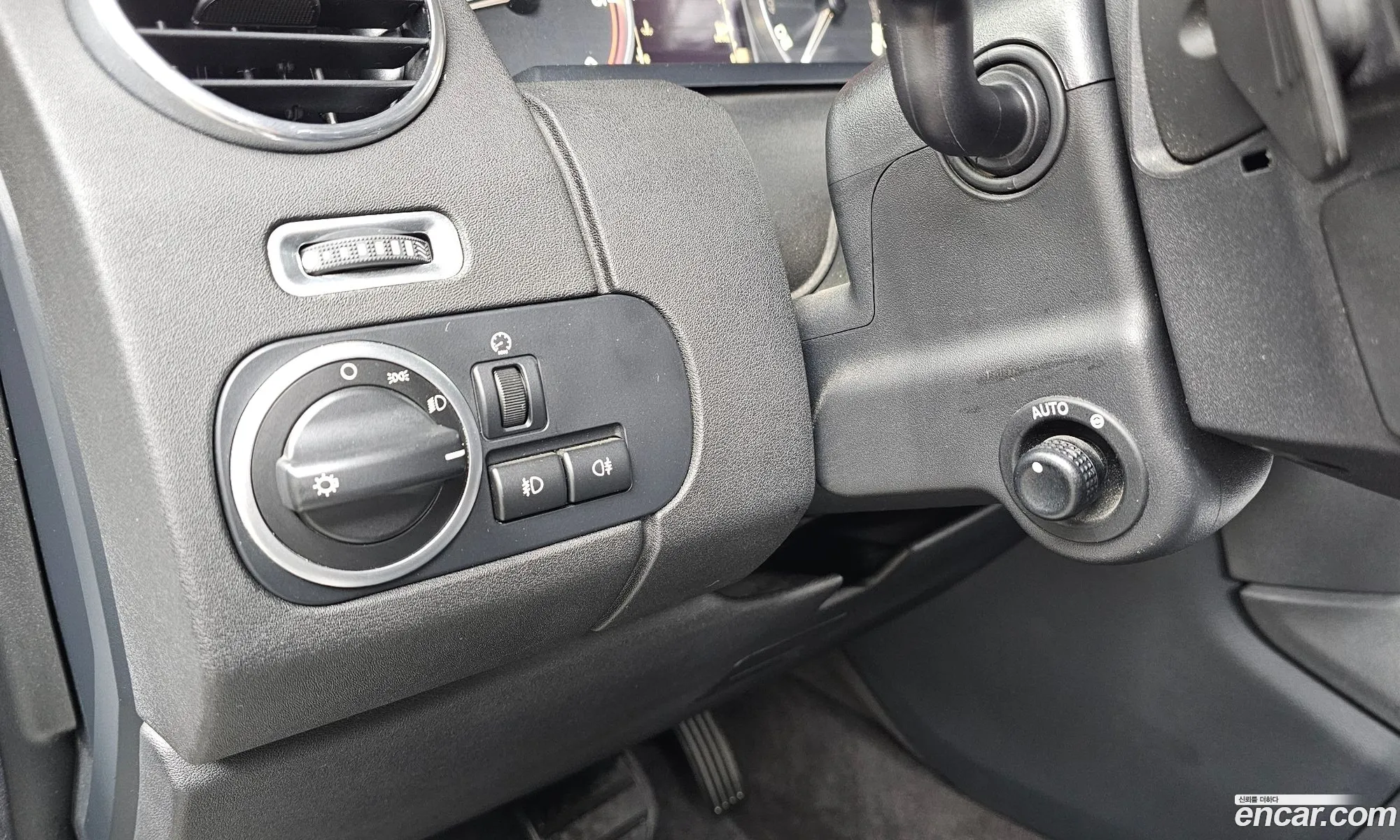 Land Rover Discovery 4 2014 SALLAAAG6EA727410 — 17