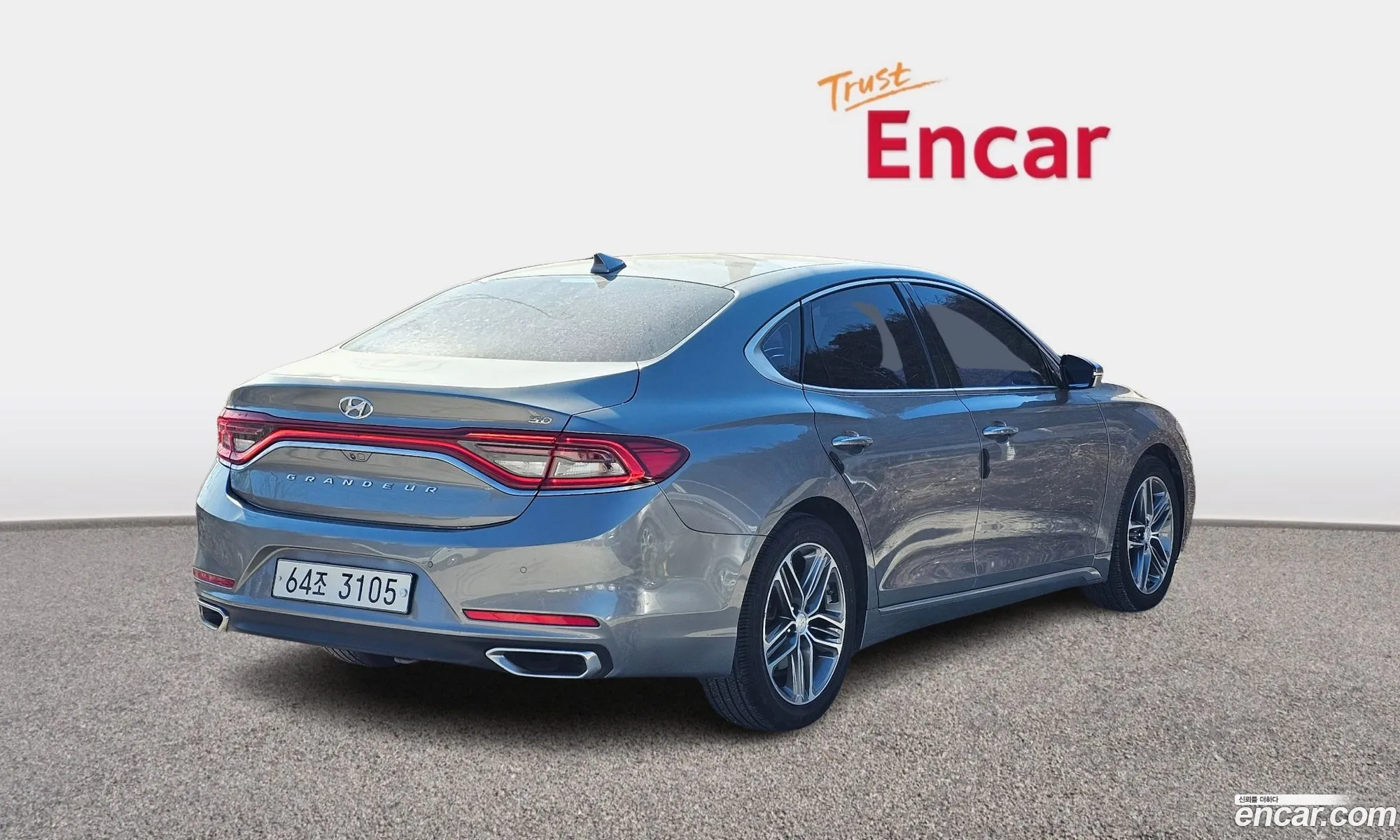 Hyundai Grandeur IG 2016 — 19