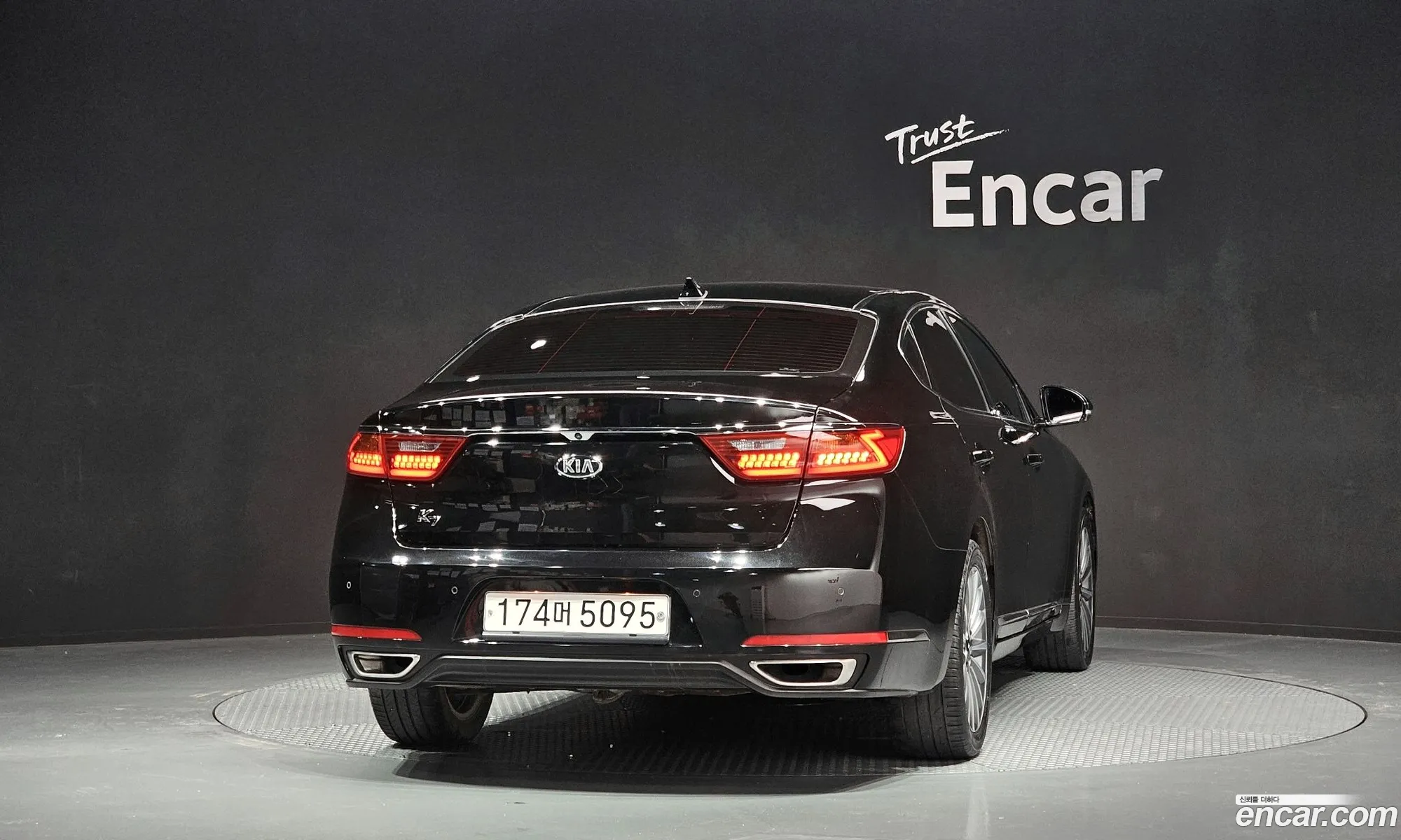 Kia K7 2019 — 9