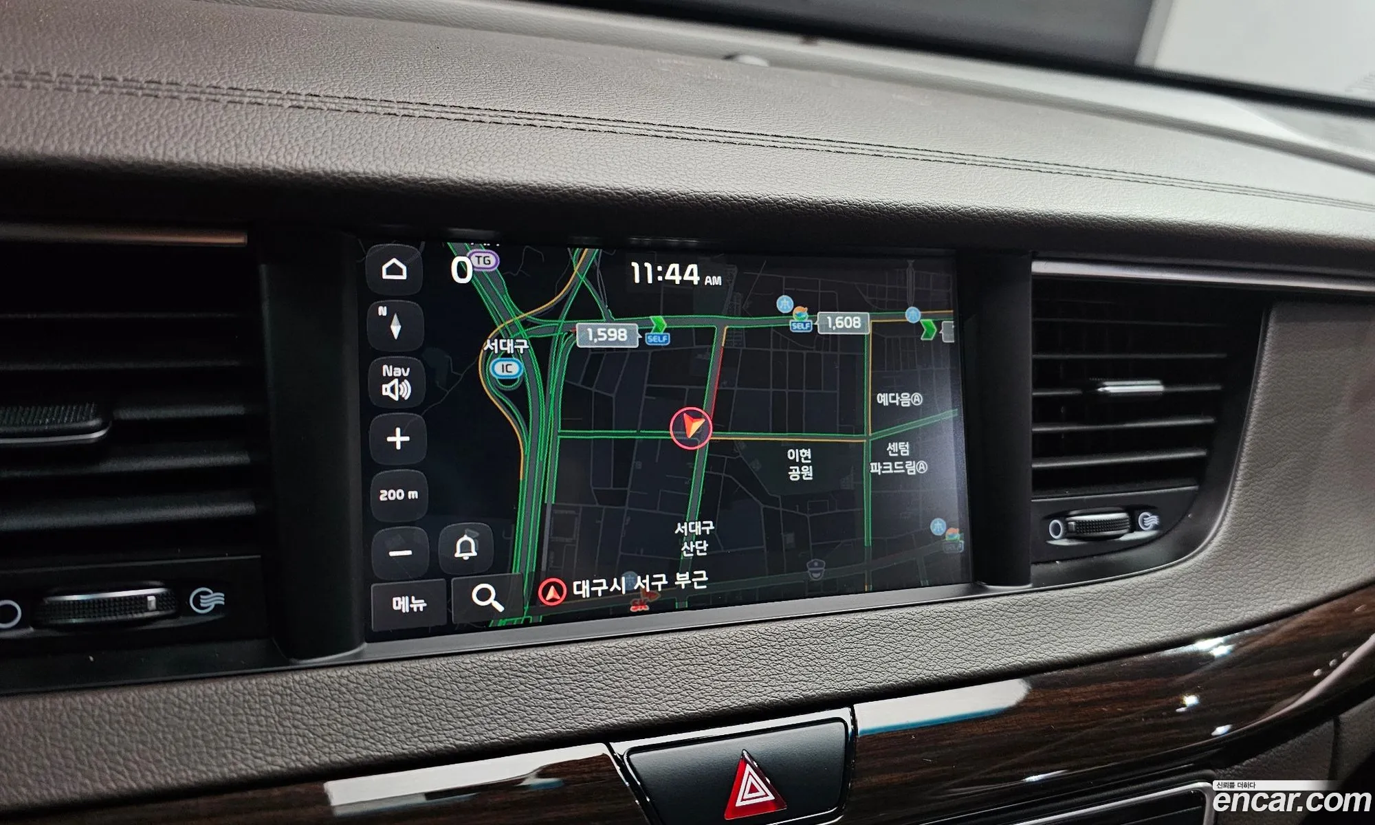 Kia K7 2019 — 12