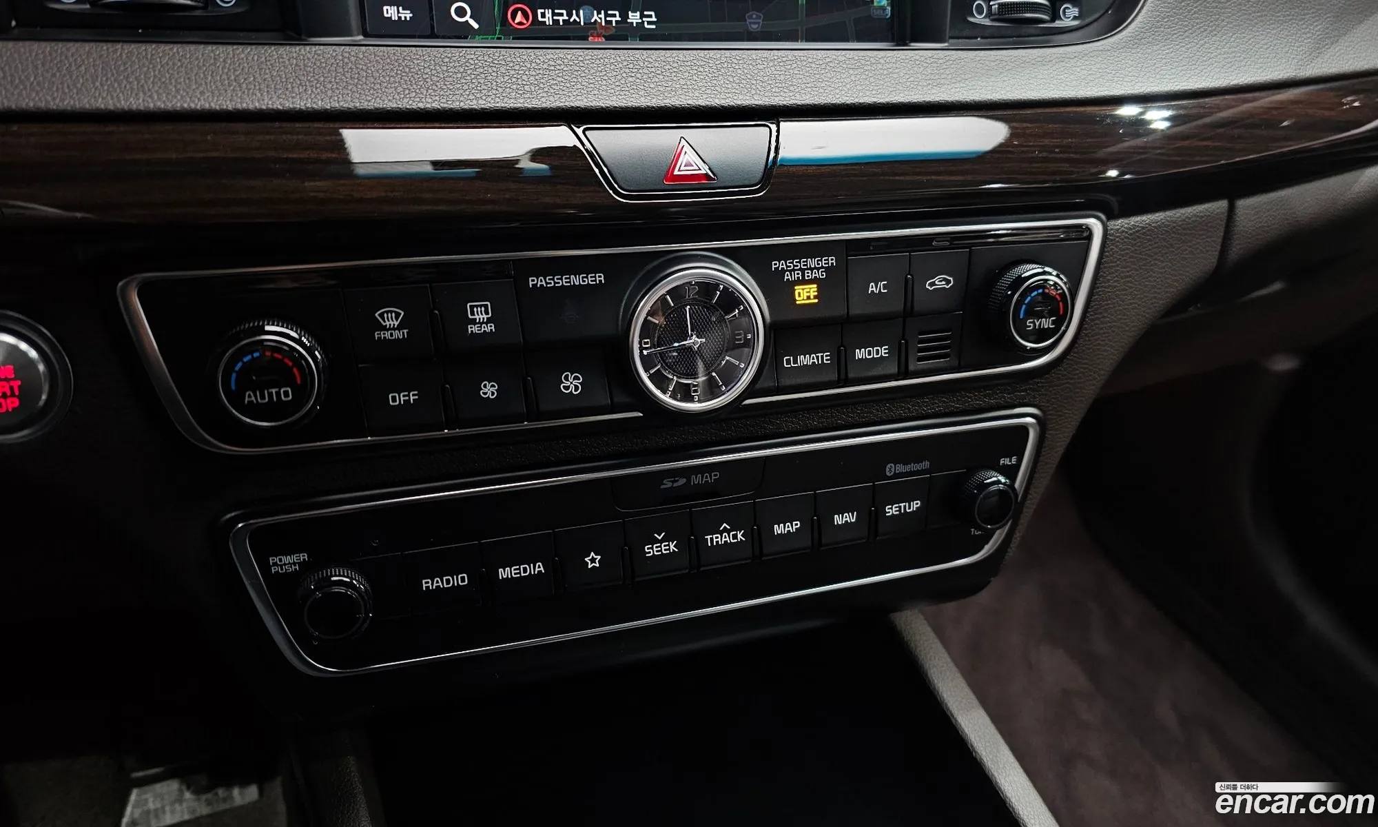 Kia K7 2019 — 19