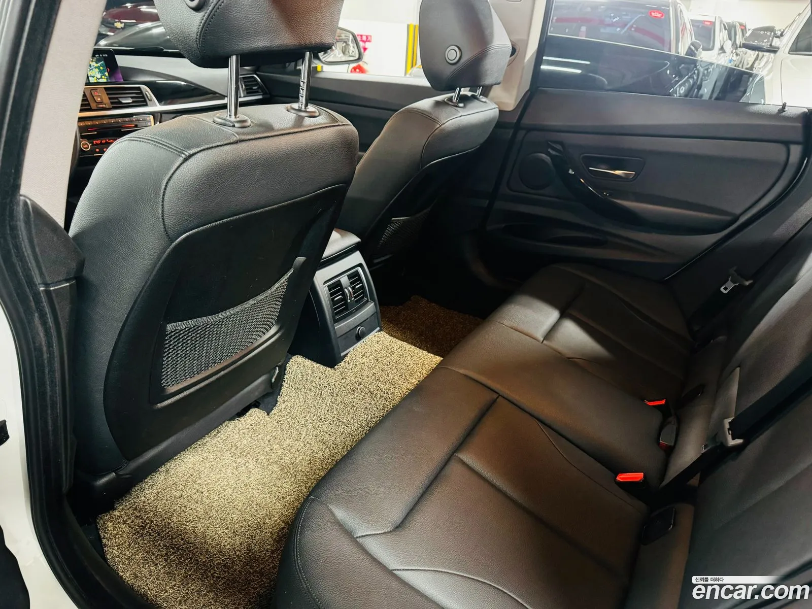 BMW 3 Series GT 2018 — 3