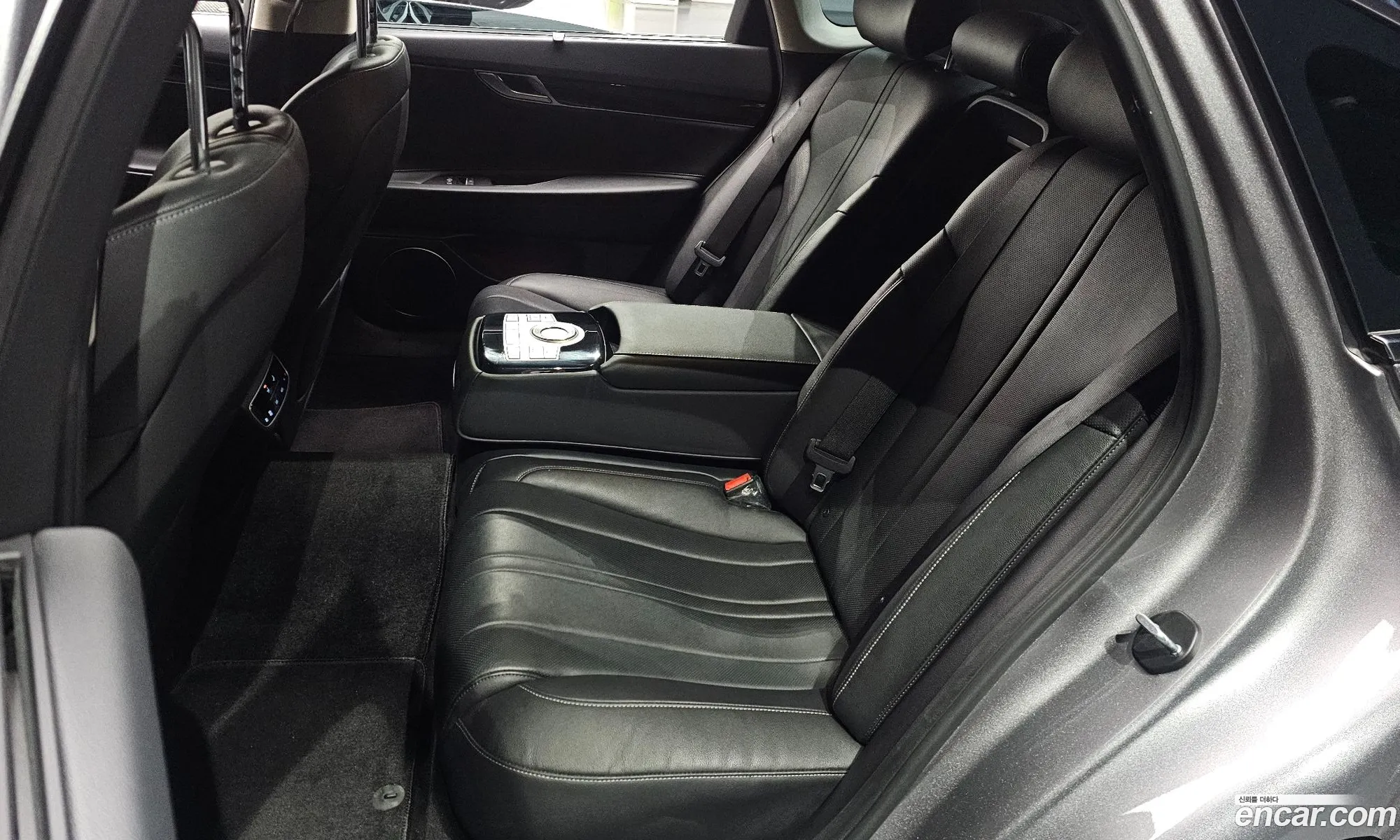 Genesis G80 2021 — 11