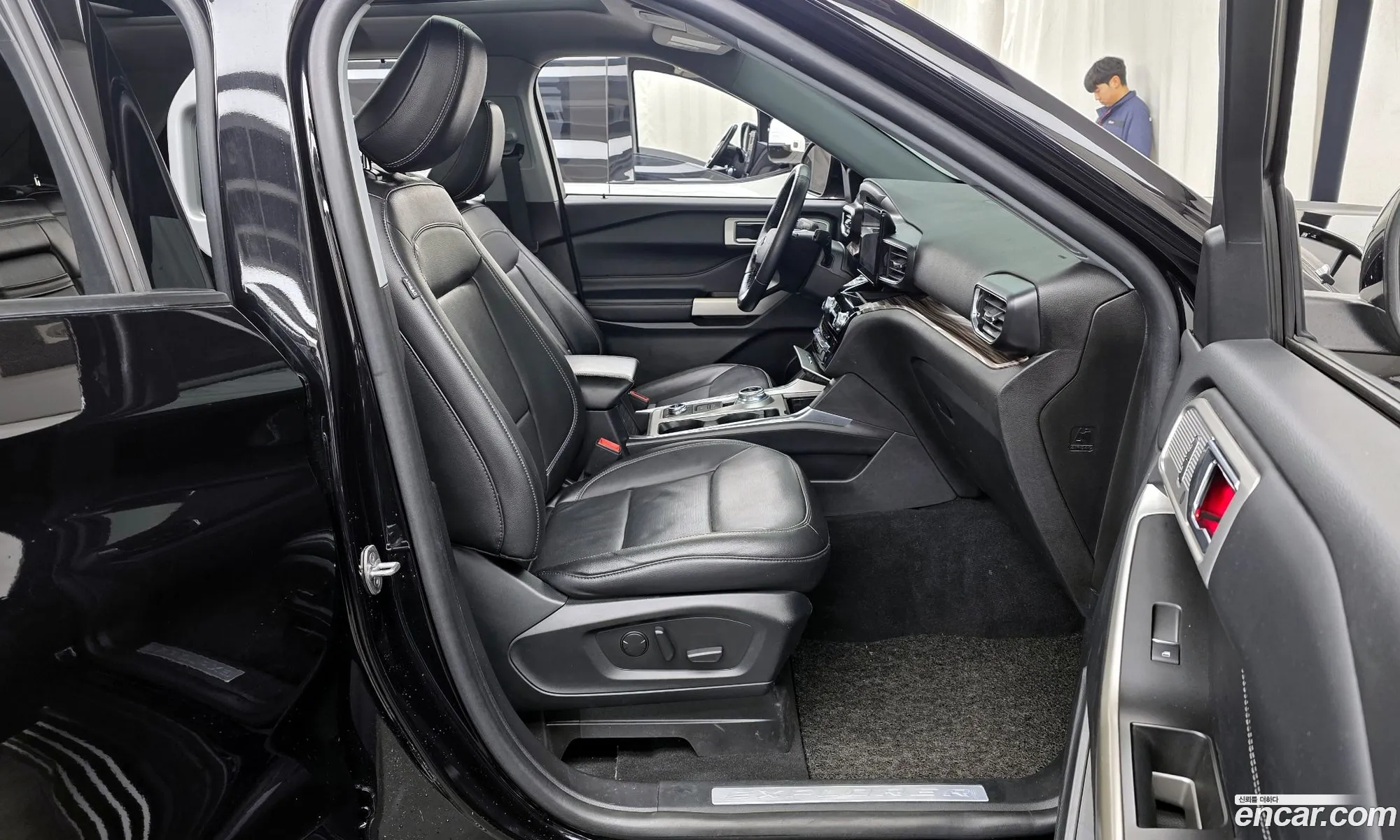 Ford Explorer 6th Gen 2021 1FMSK8FH4MGC01732 — 19