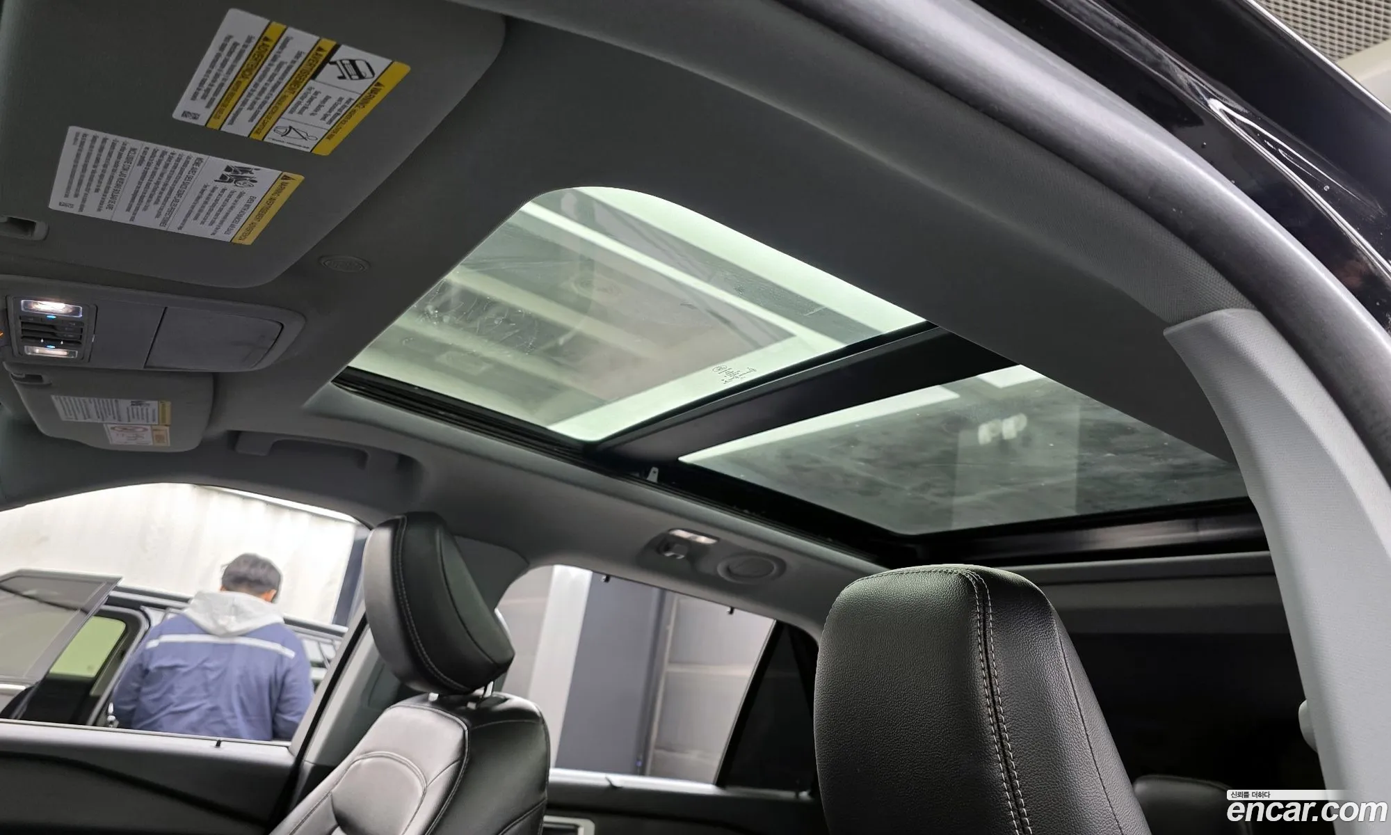 Ford Explorer 6th Gen 2021 1FMSK8FH4MGC01732 — 8