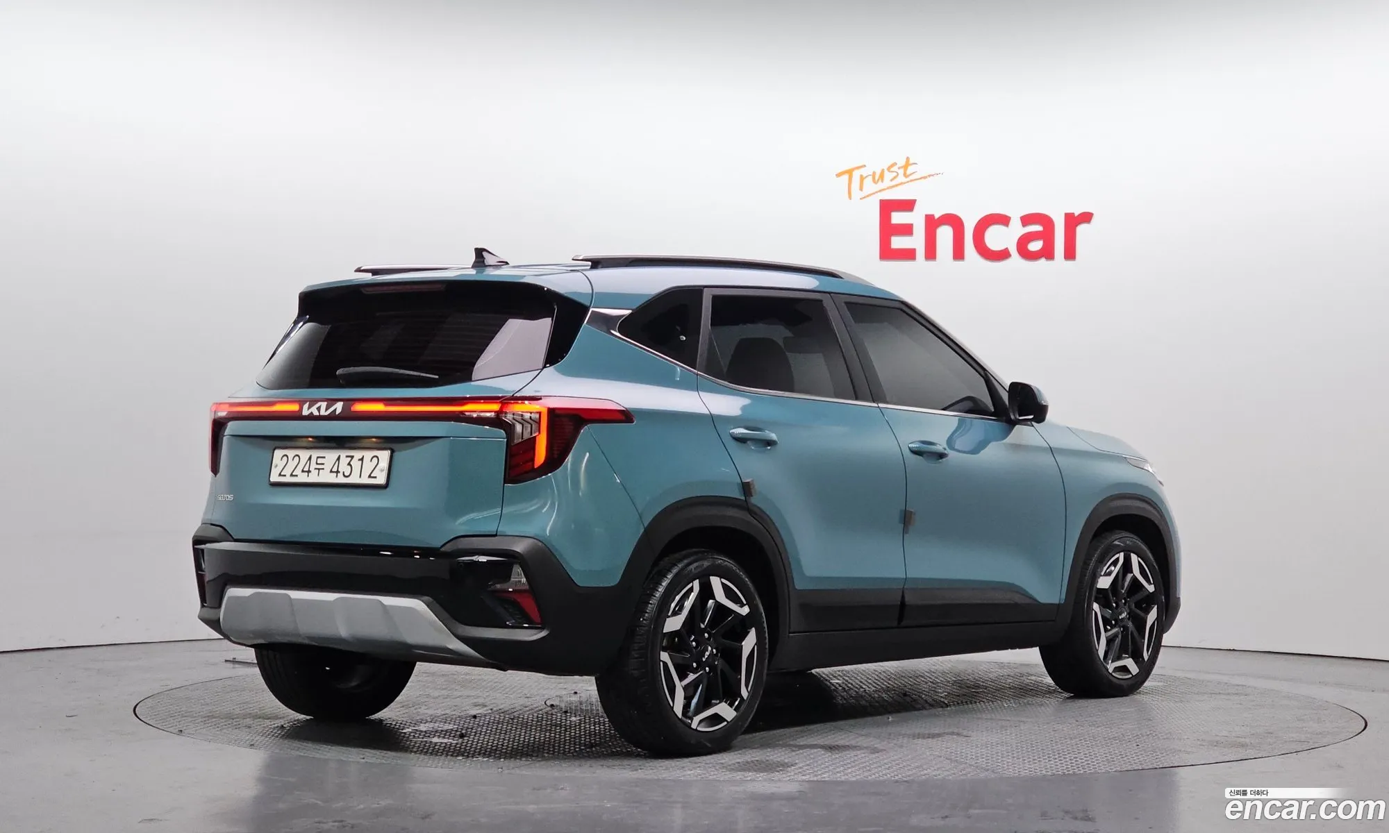 Kia Seltos 2022 — 8